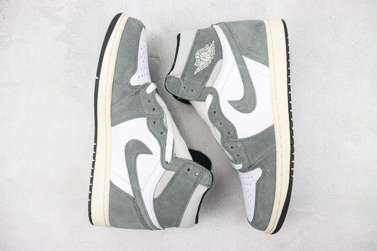 Air Jordan 1 High Washed Black