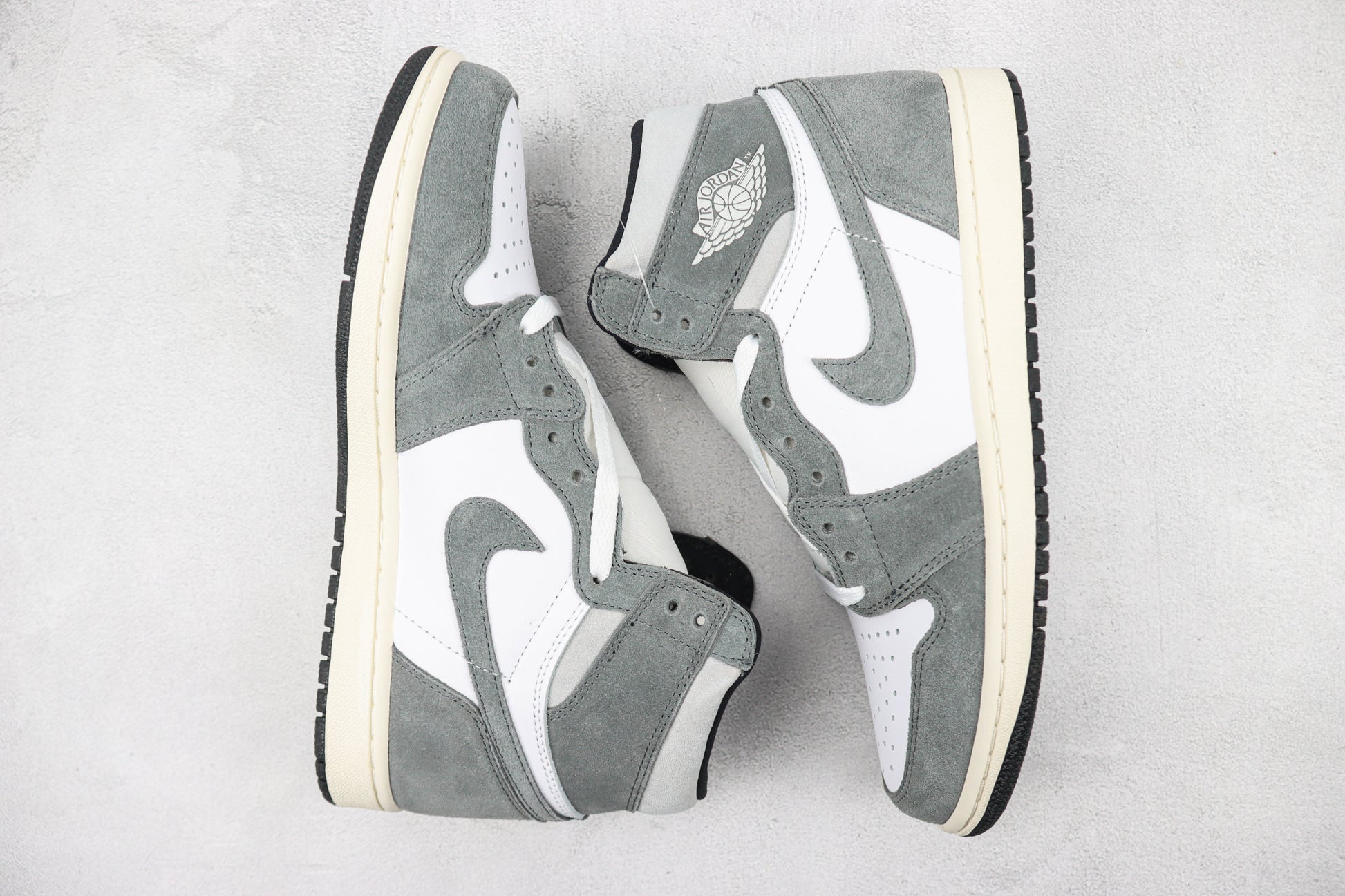Air Jordan 1 High Washed Black