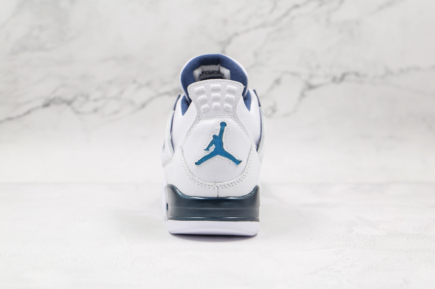 Air Jordan 4 Columbia Blue
