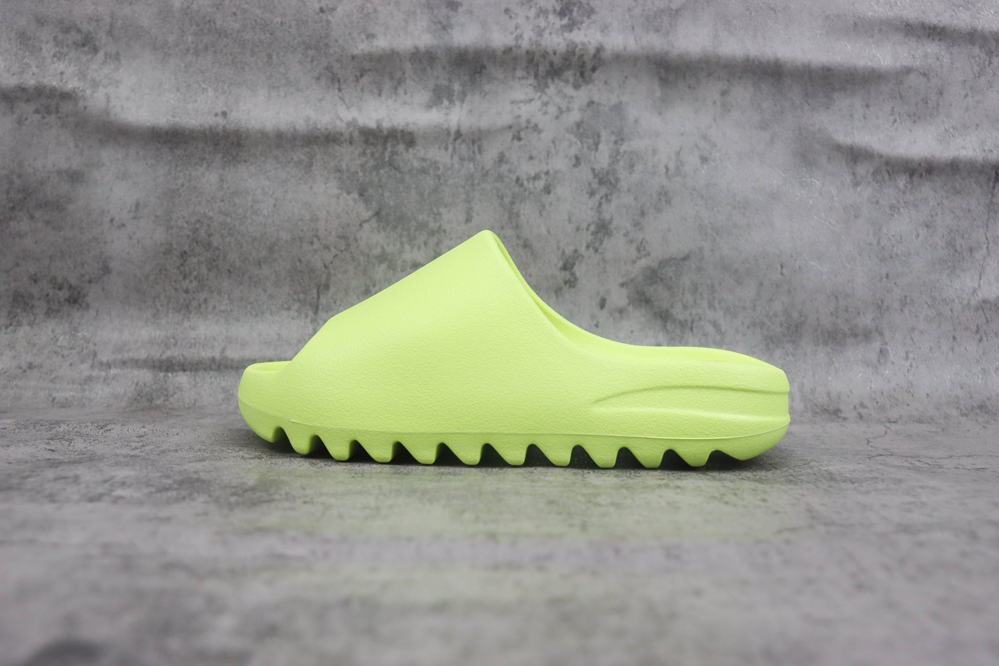 Adidas Yeezy Slide Green Apple Matte