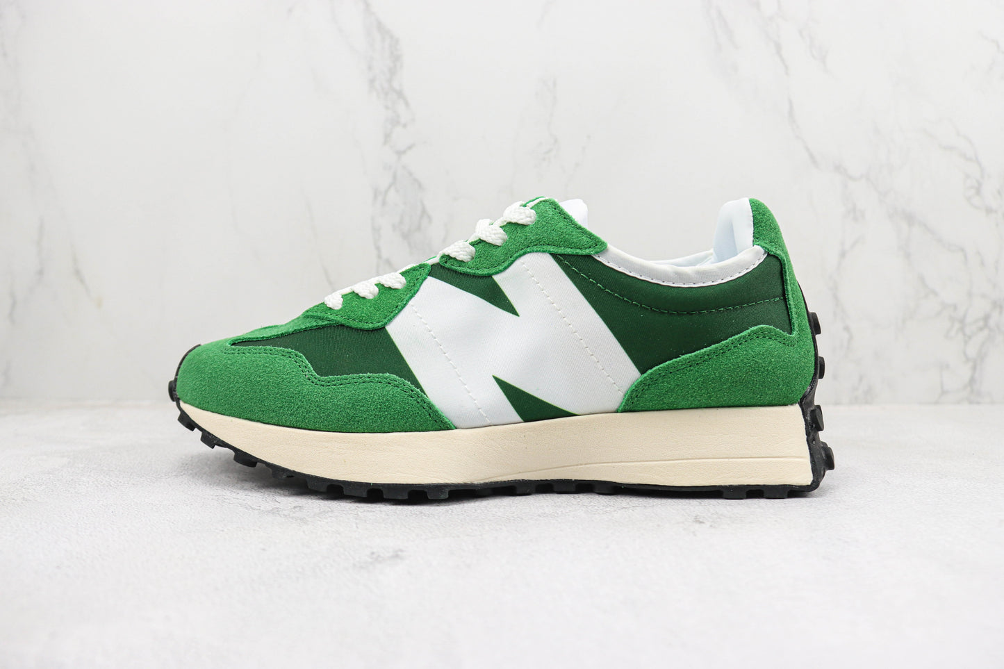 New Balance 327 White Silver MS327LG1