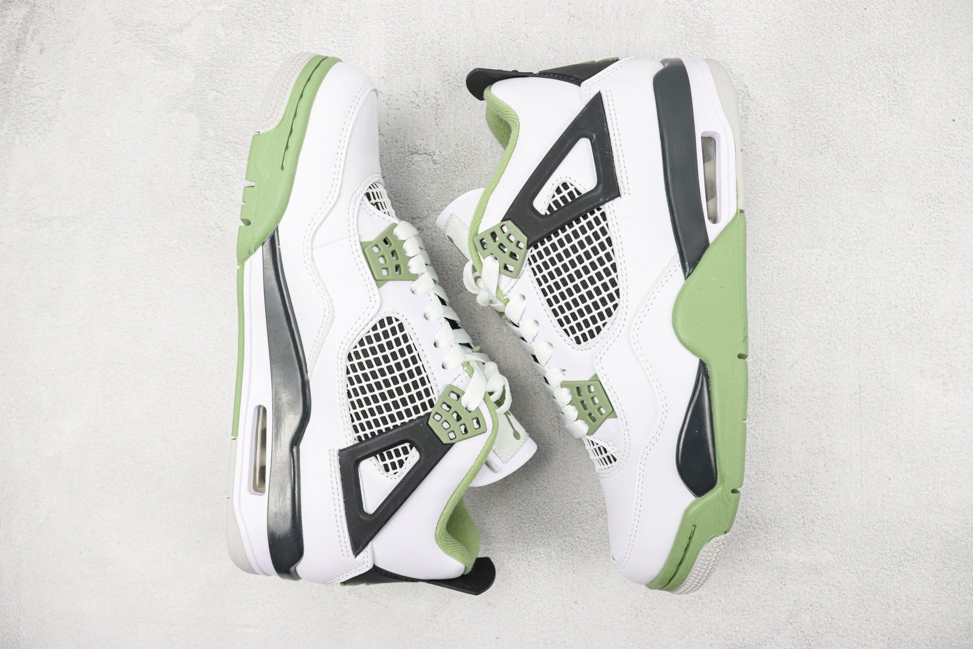 Air Jordan 4 Seafoam
