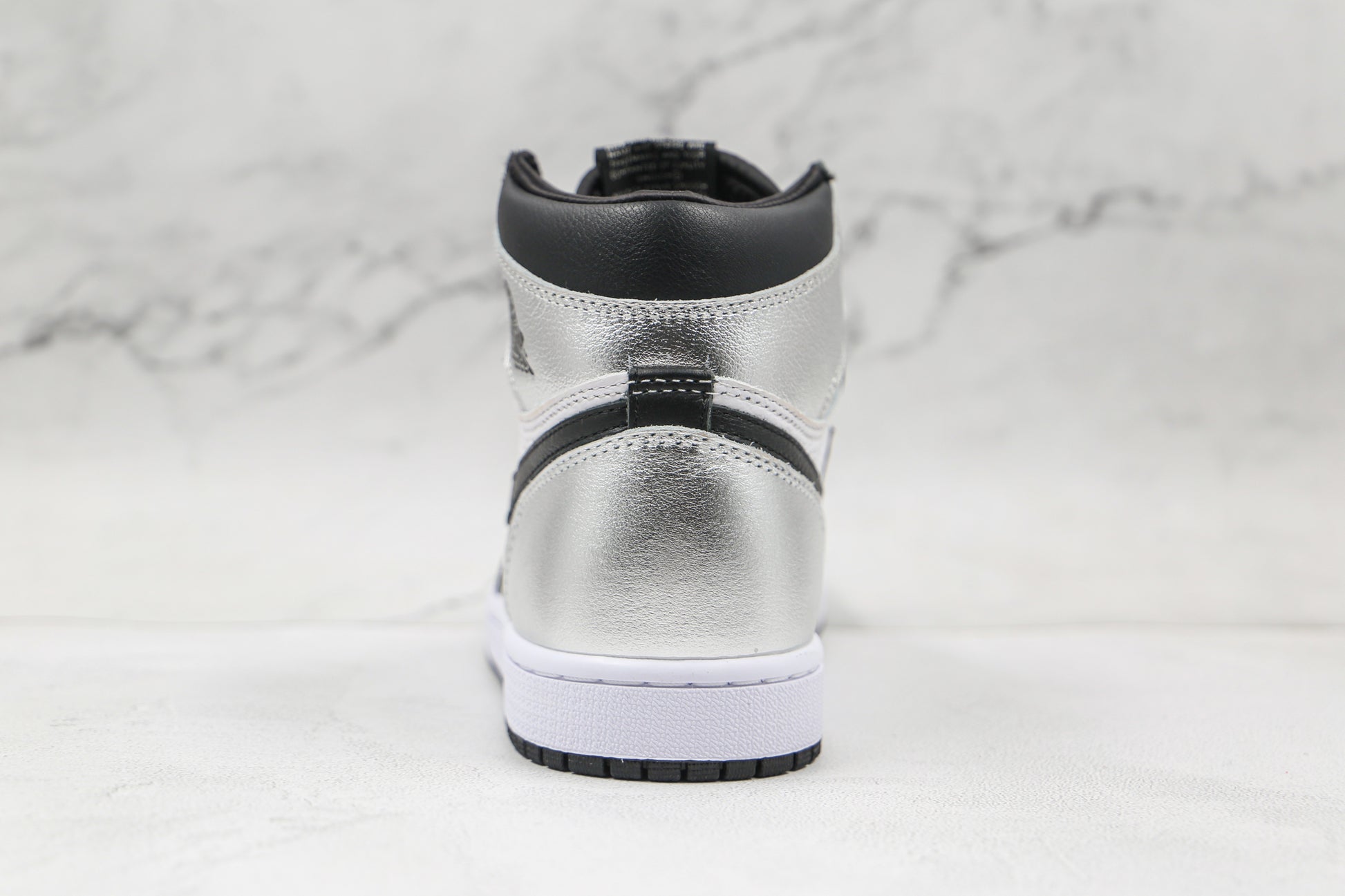 Air Jordan 1 High Black Silver