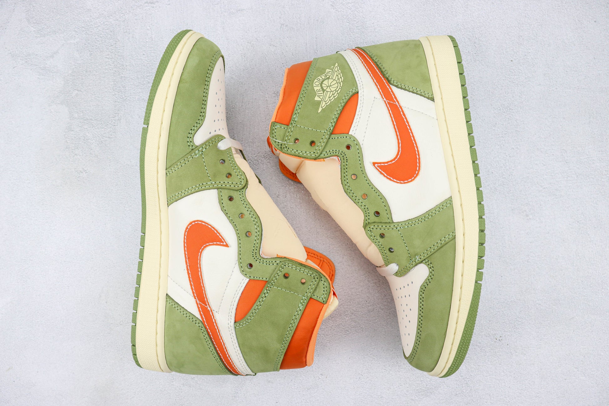Air Jordan 1 High Celadon