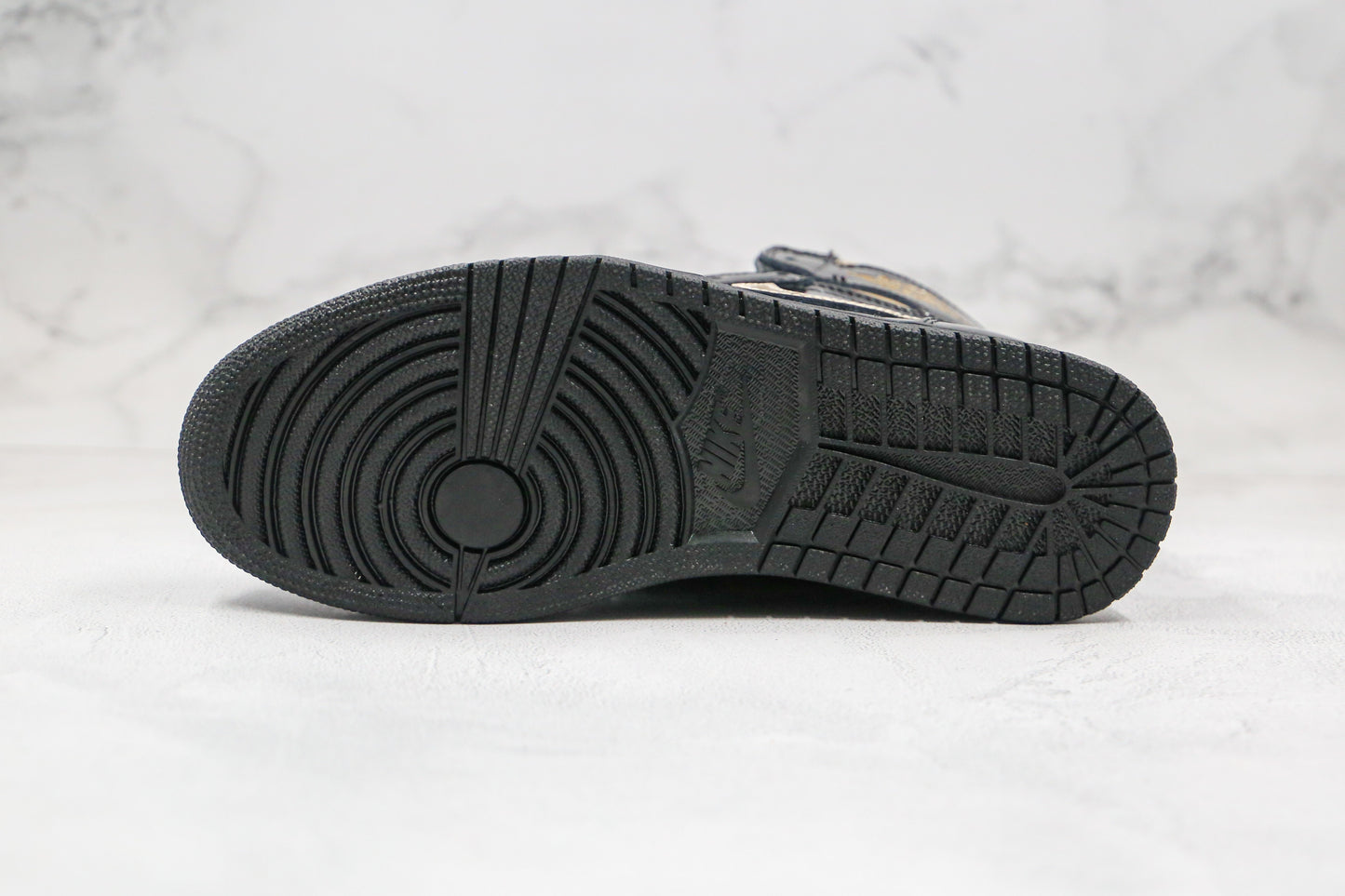 Air Jordan 1 High Black Gold Patent