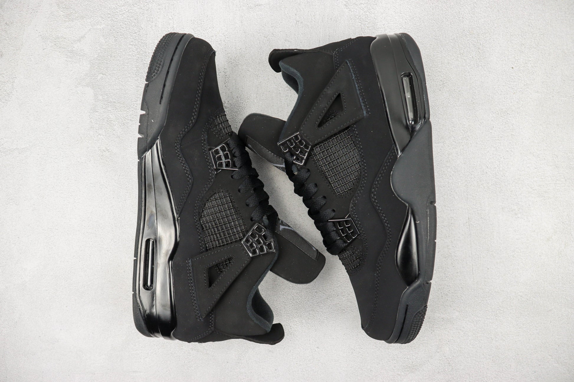 Air Jordan 4 Black Cat