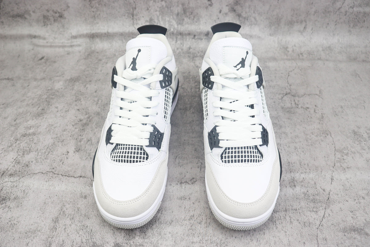 Air Jordan 4 Military Black