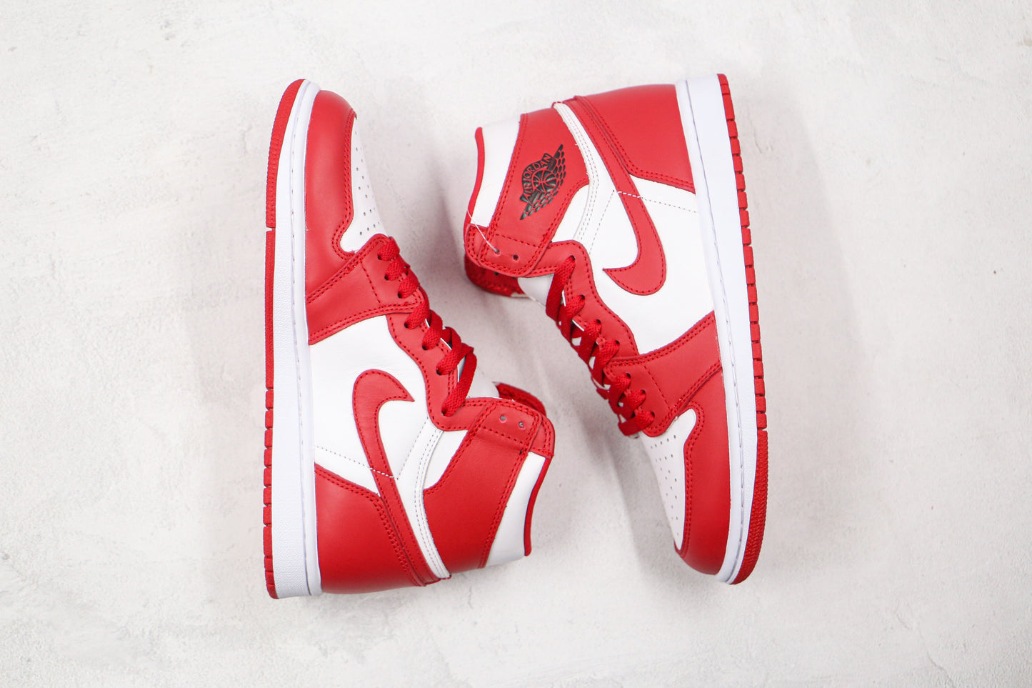 Air Jordan 1 High Reverse Chicago