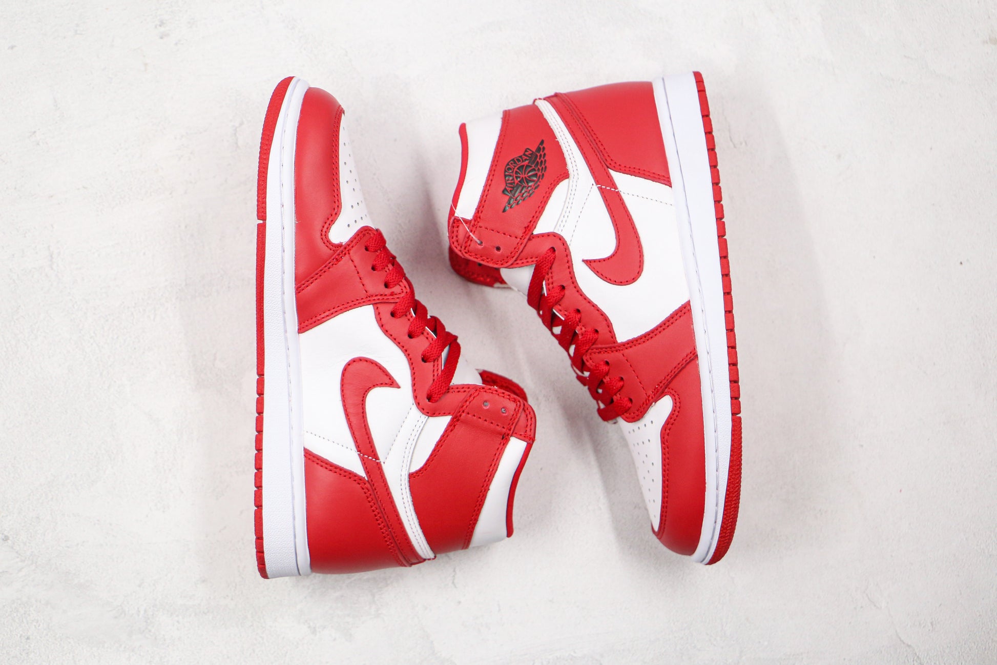 Air Jordan 1 High Reverse Chicago