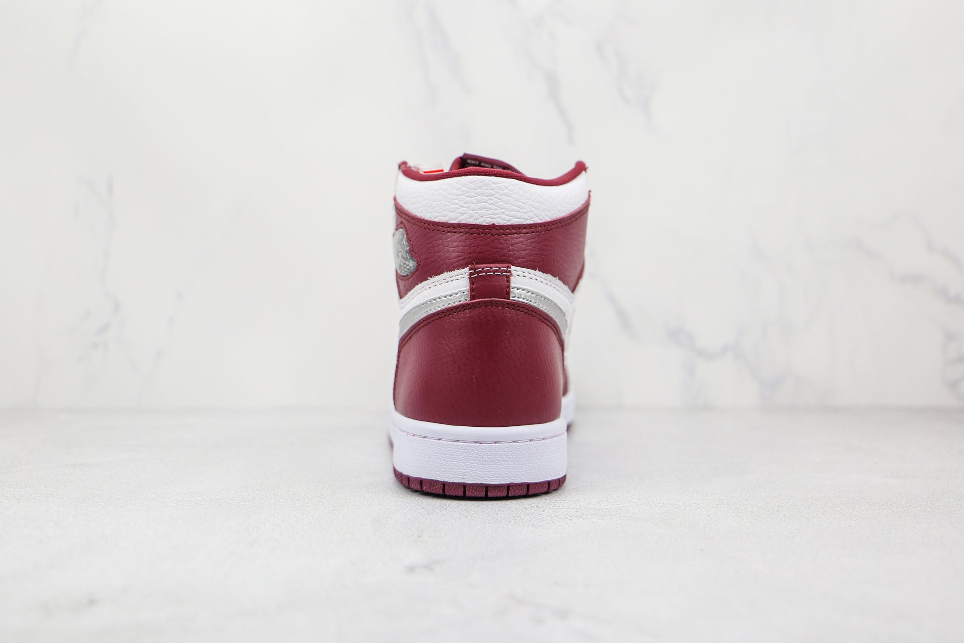 Air Jordan 1 High Bordeaux