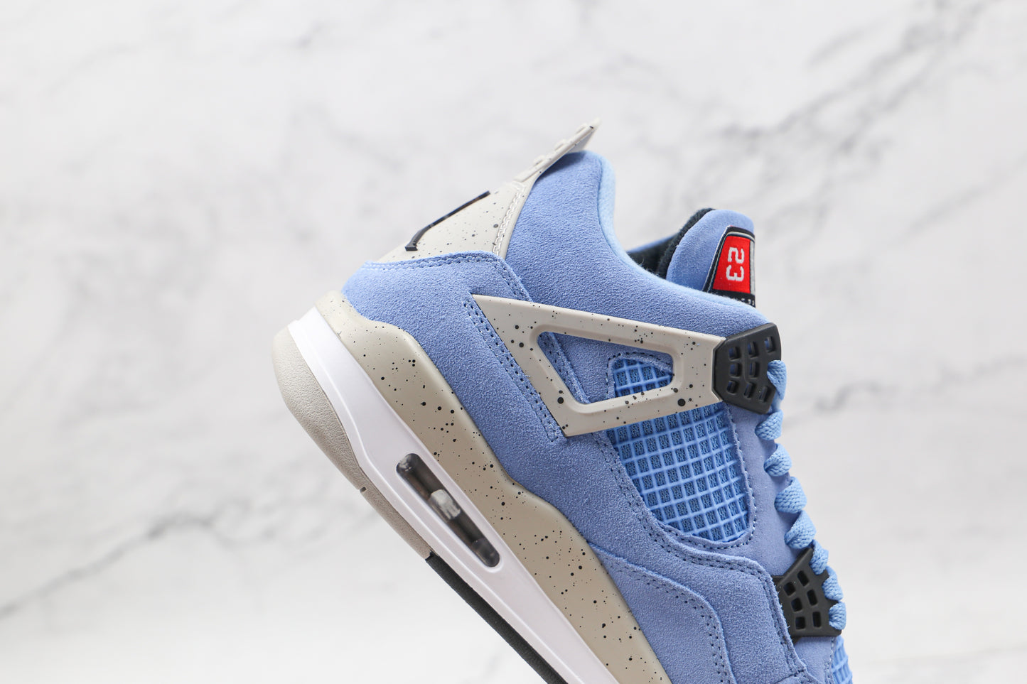 Air Jordan 4 University Blue