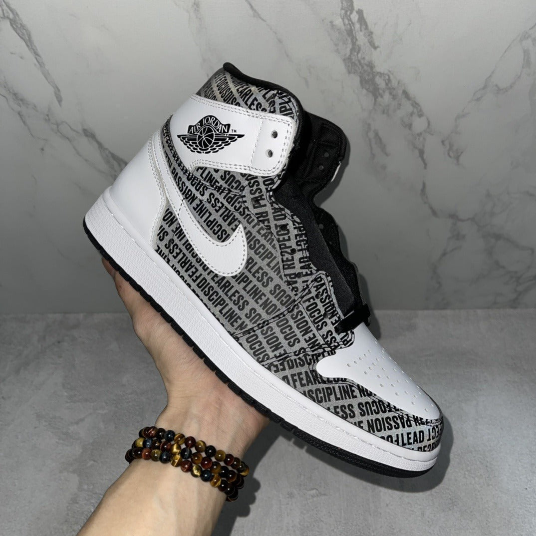 Air Jordan 1 High Black White Crackle