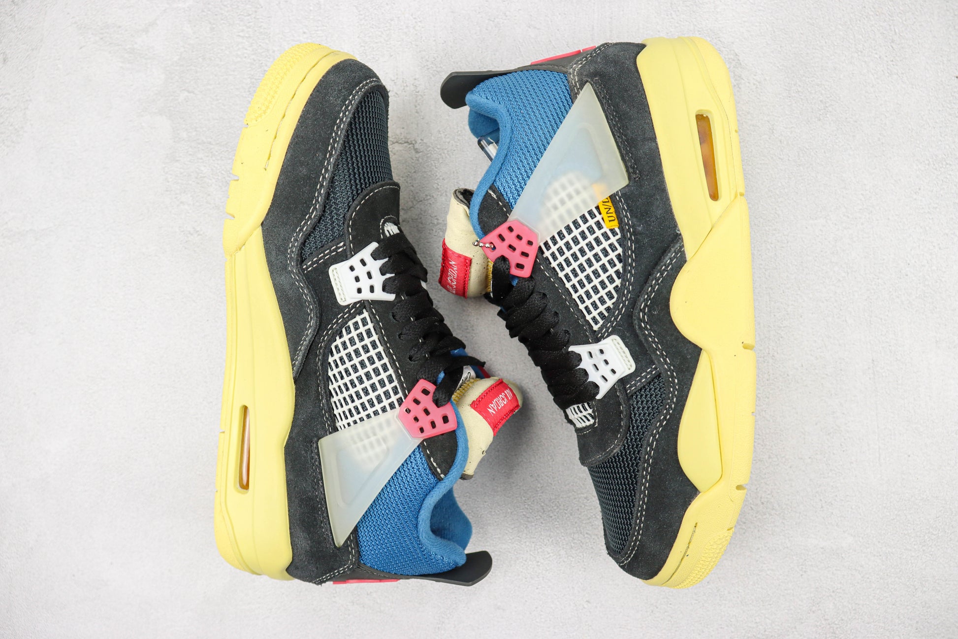 Air Jordan 4 Union Off Noir
