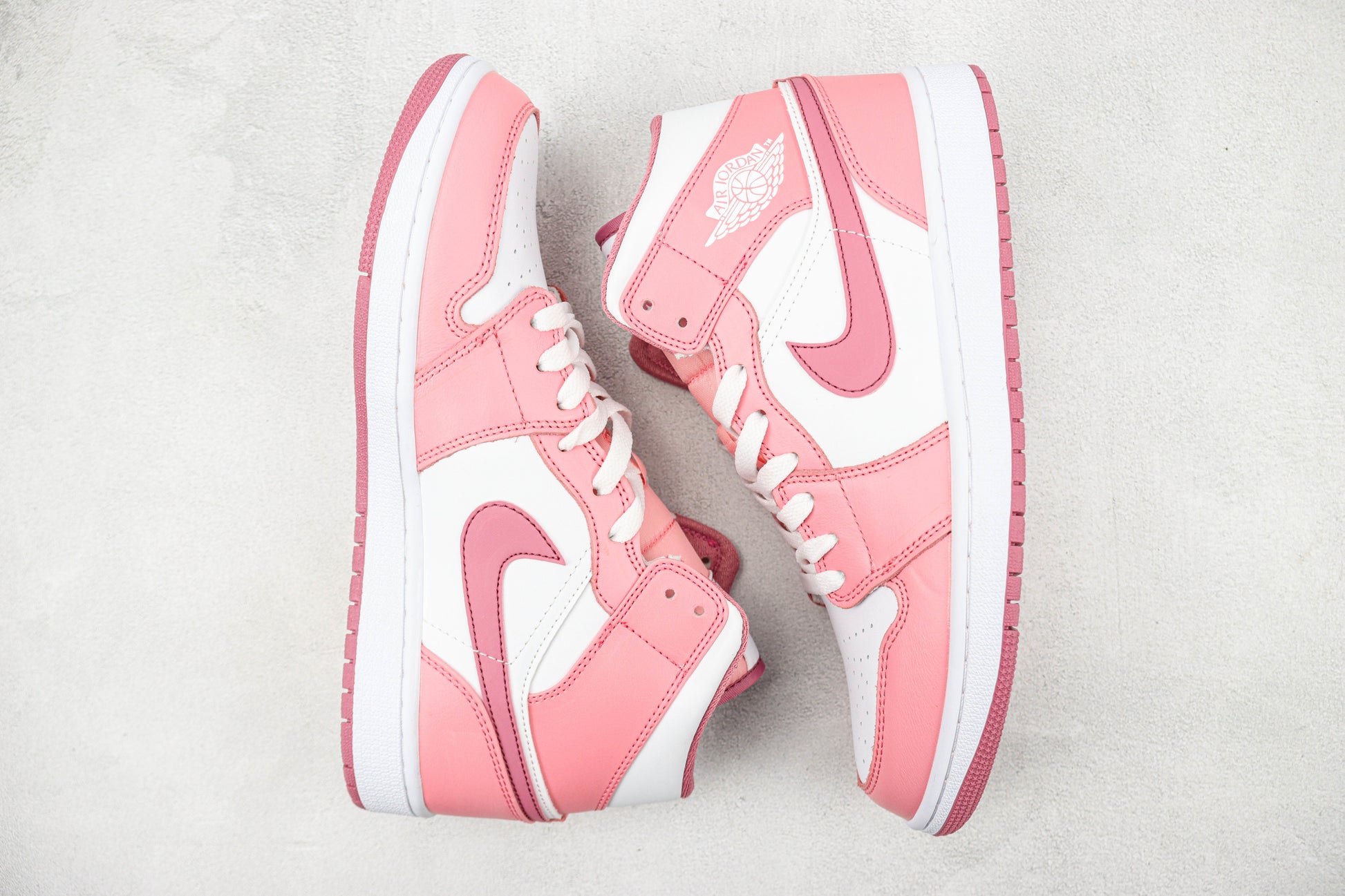 Air Jordan 1 High Soft Pink White