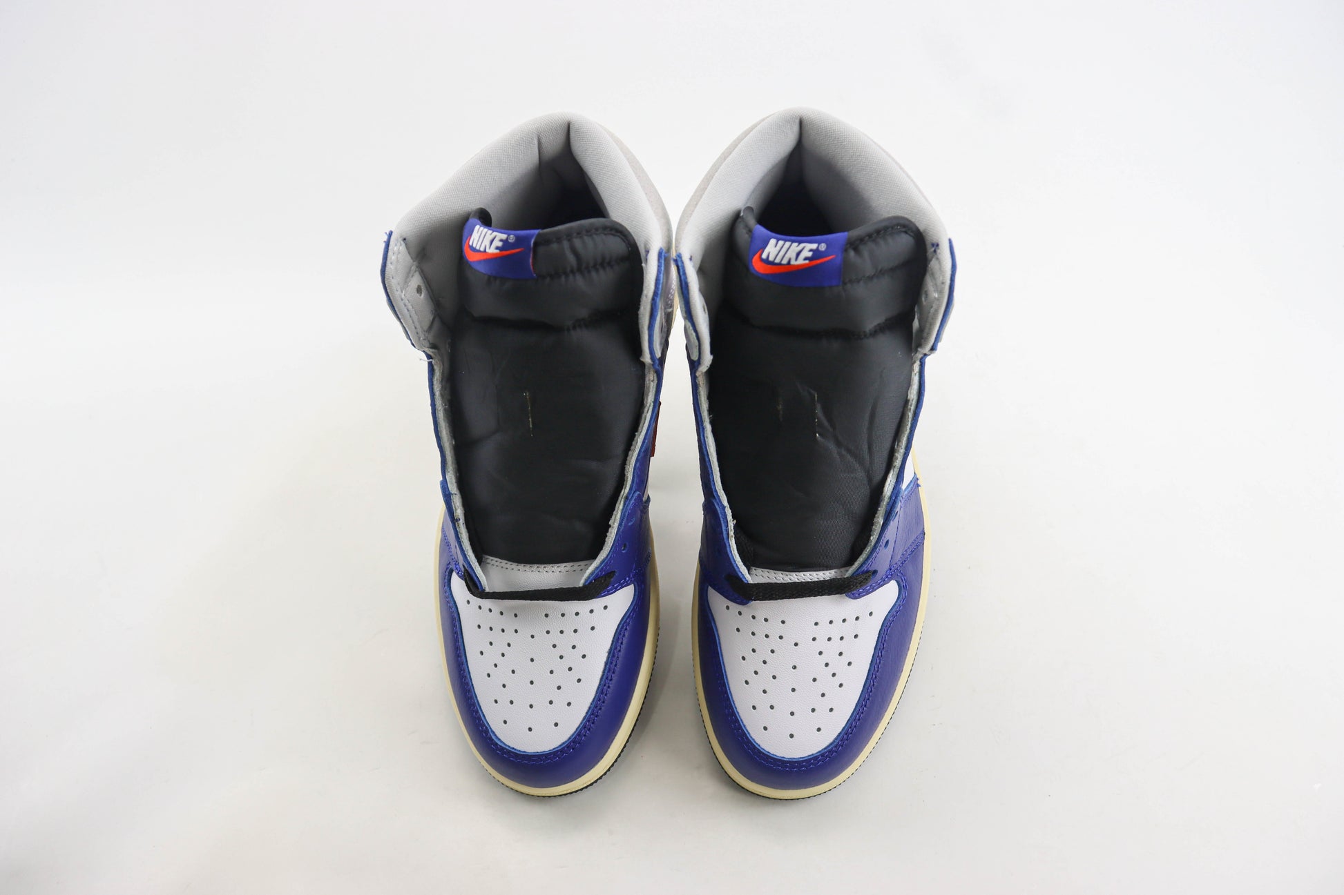 Air Jordan 1 High Royal Contrast
