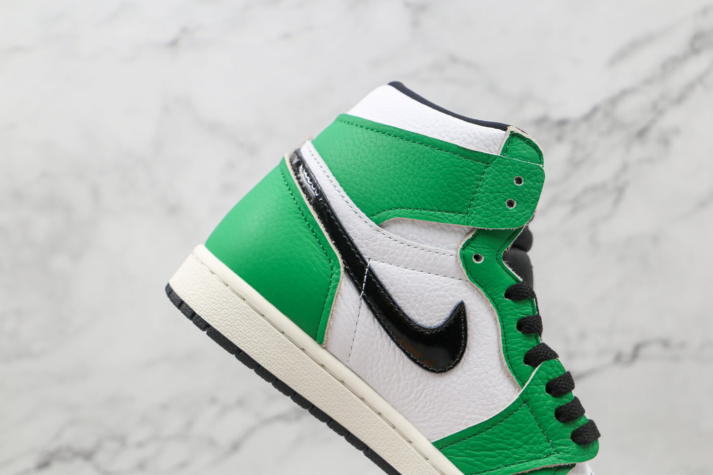 Air Jordan 1 High Celtics Green