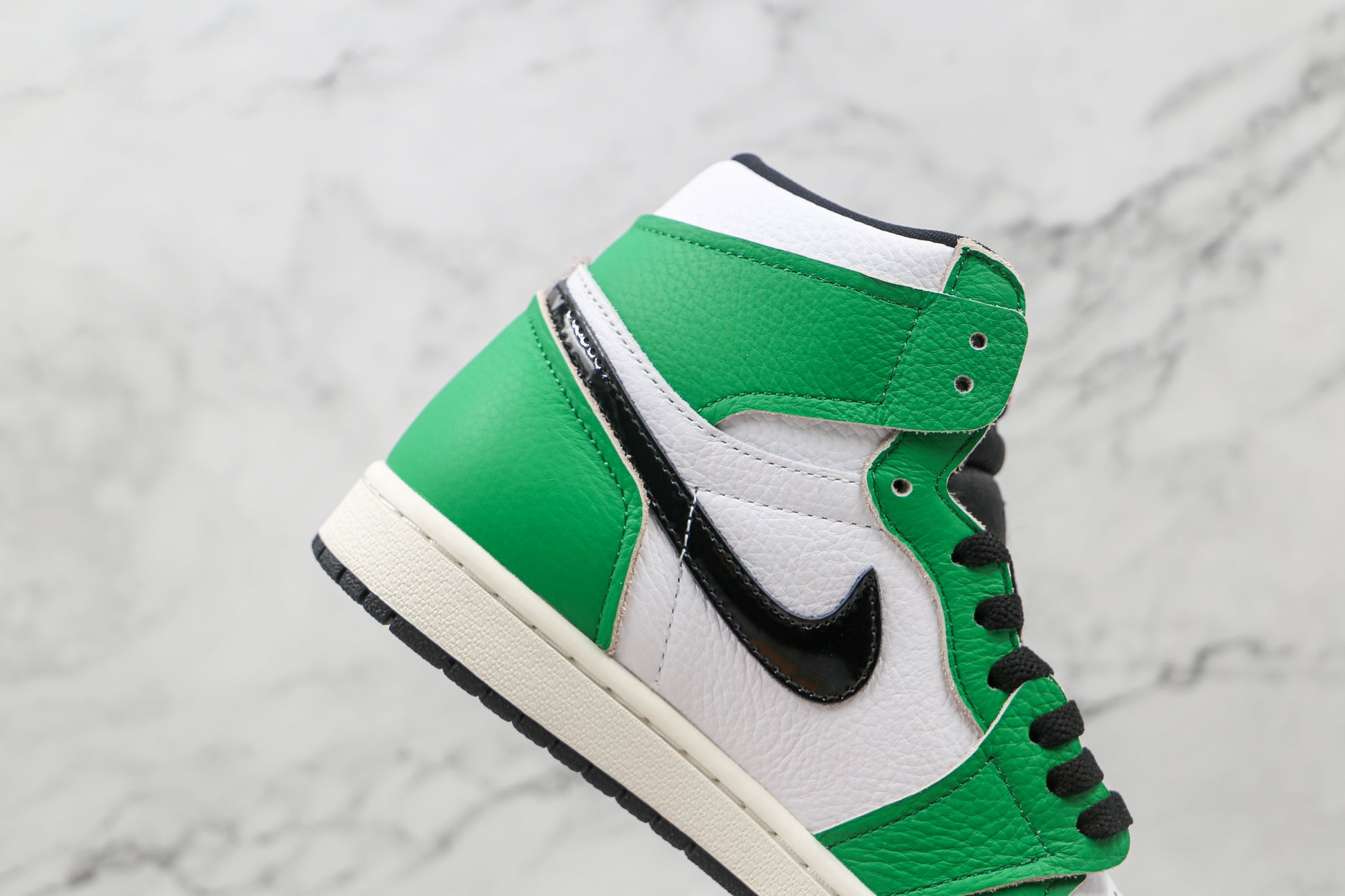 Air Jordan 1 High Celtics Green