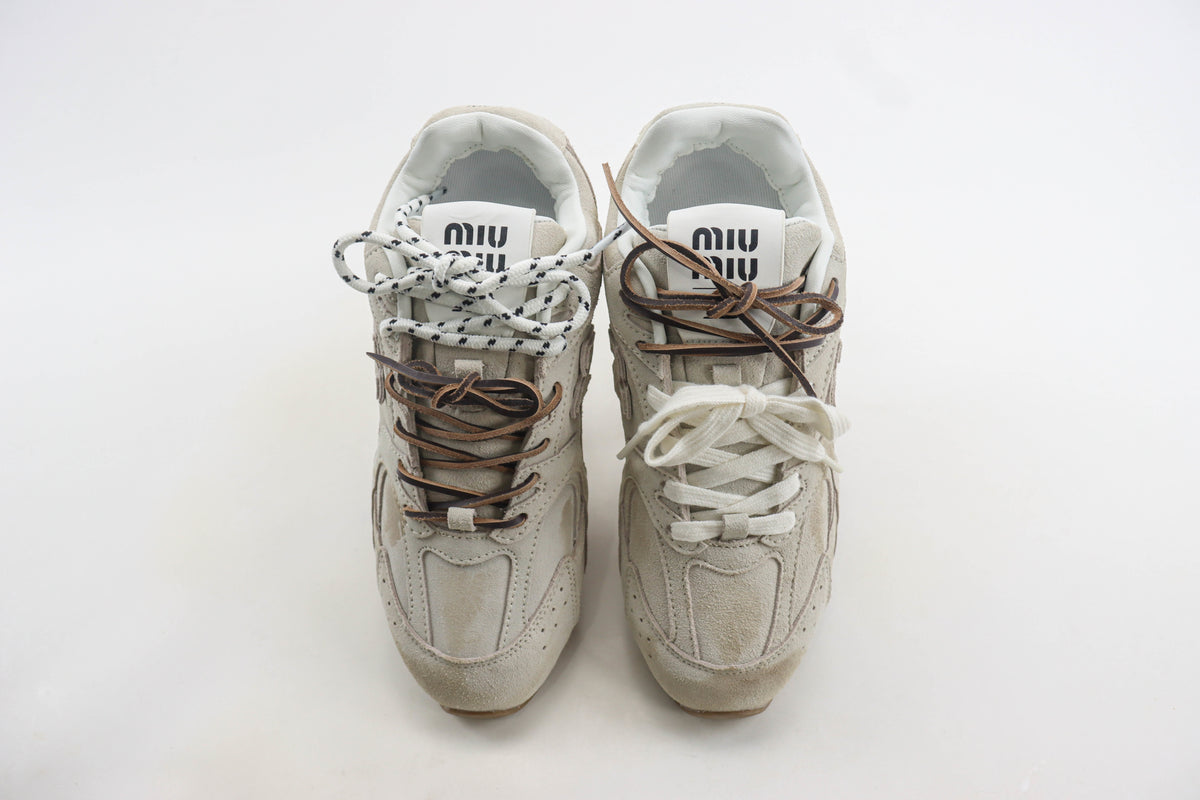 New Balance X MiuMiu 530 Suede Sand
