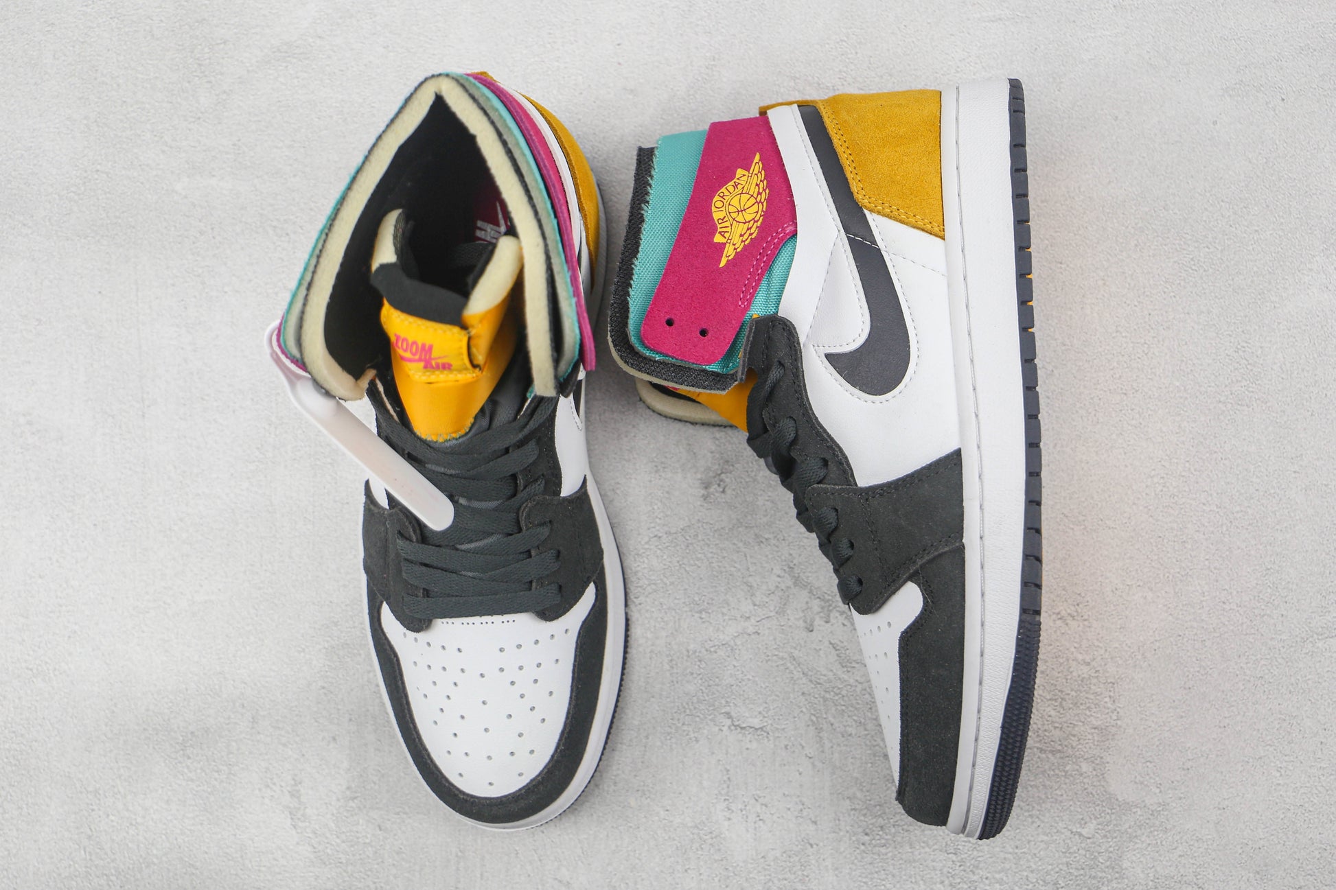 Air Jordan 1 High Berry Teal Gold
