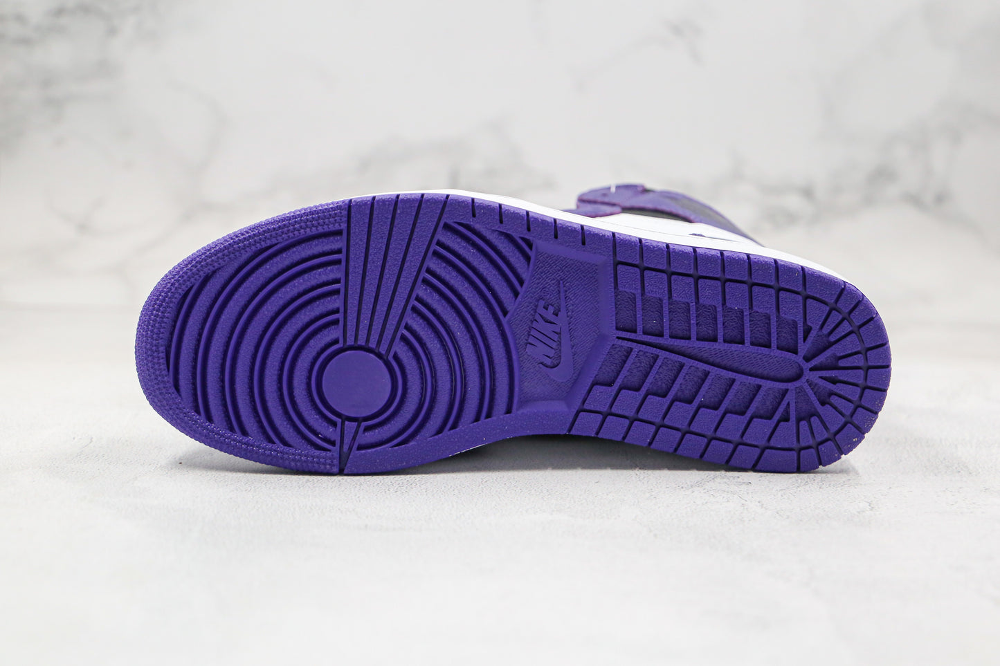 Air Jordan 1 High Purple Black