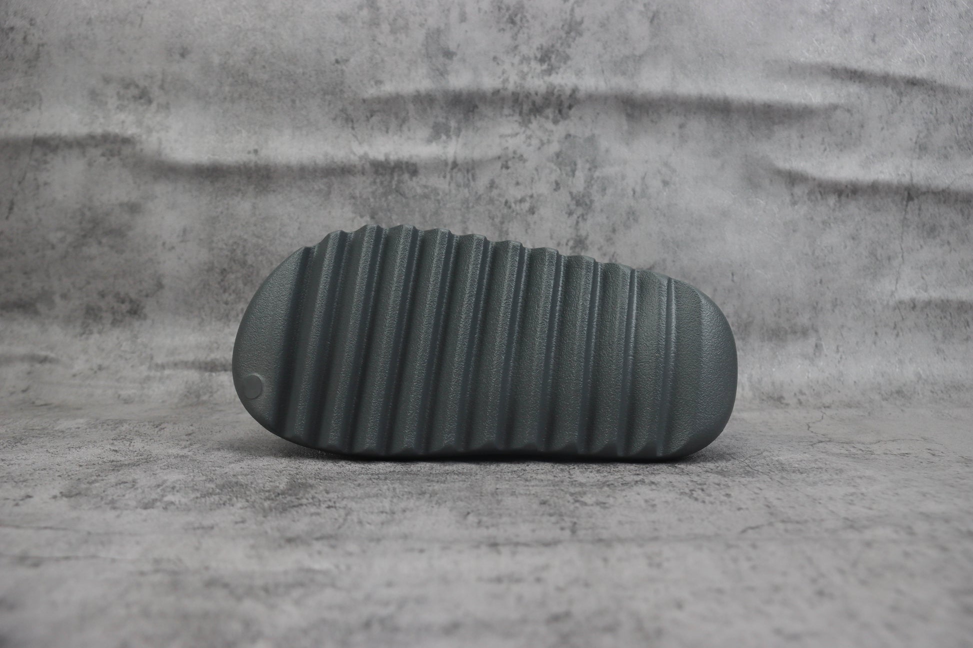 Adidas Yeezy Slide Cool Grey
