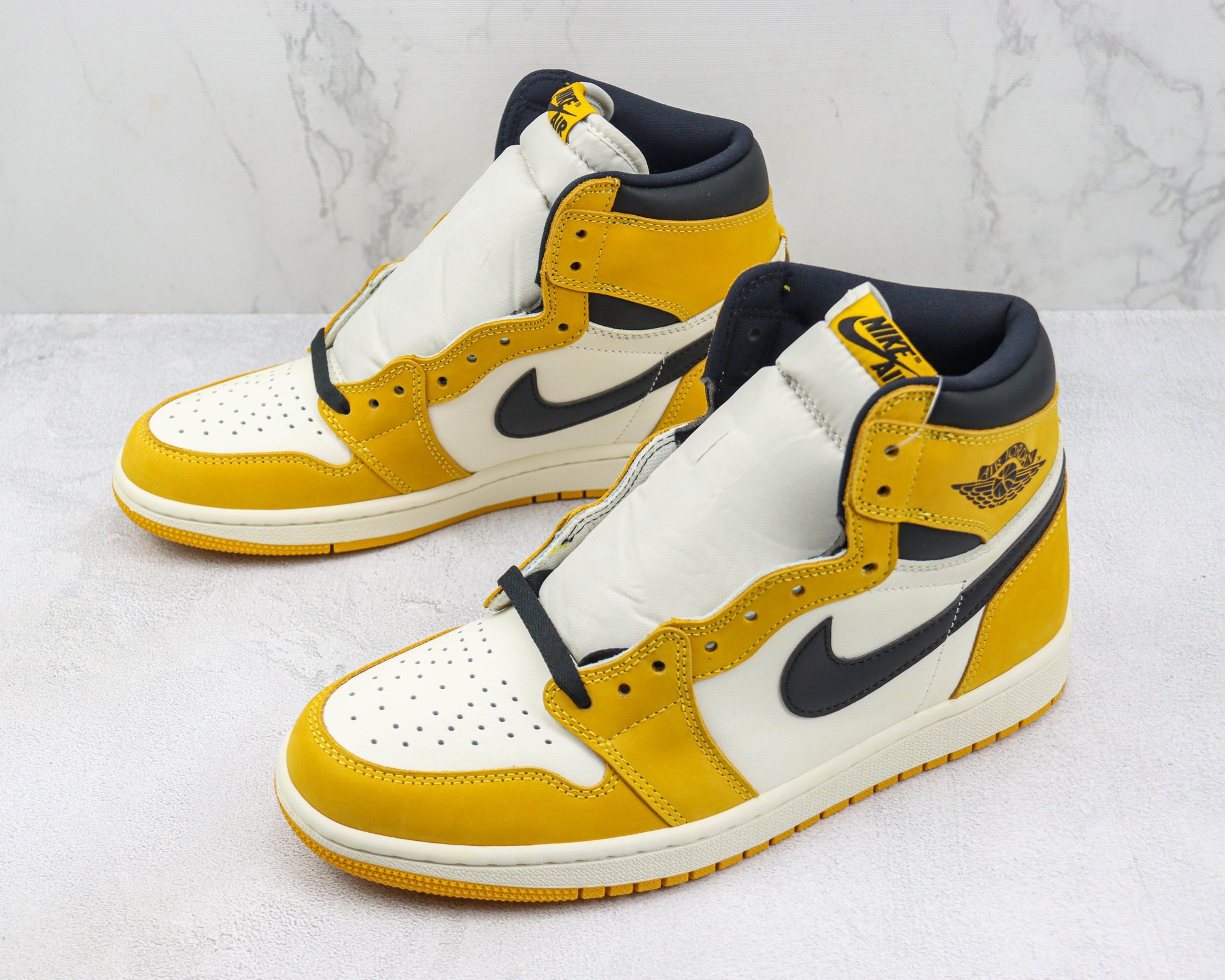 Air Jordan 1 High White Yellow