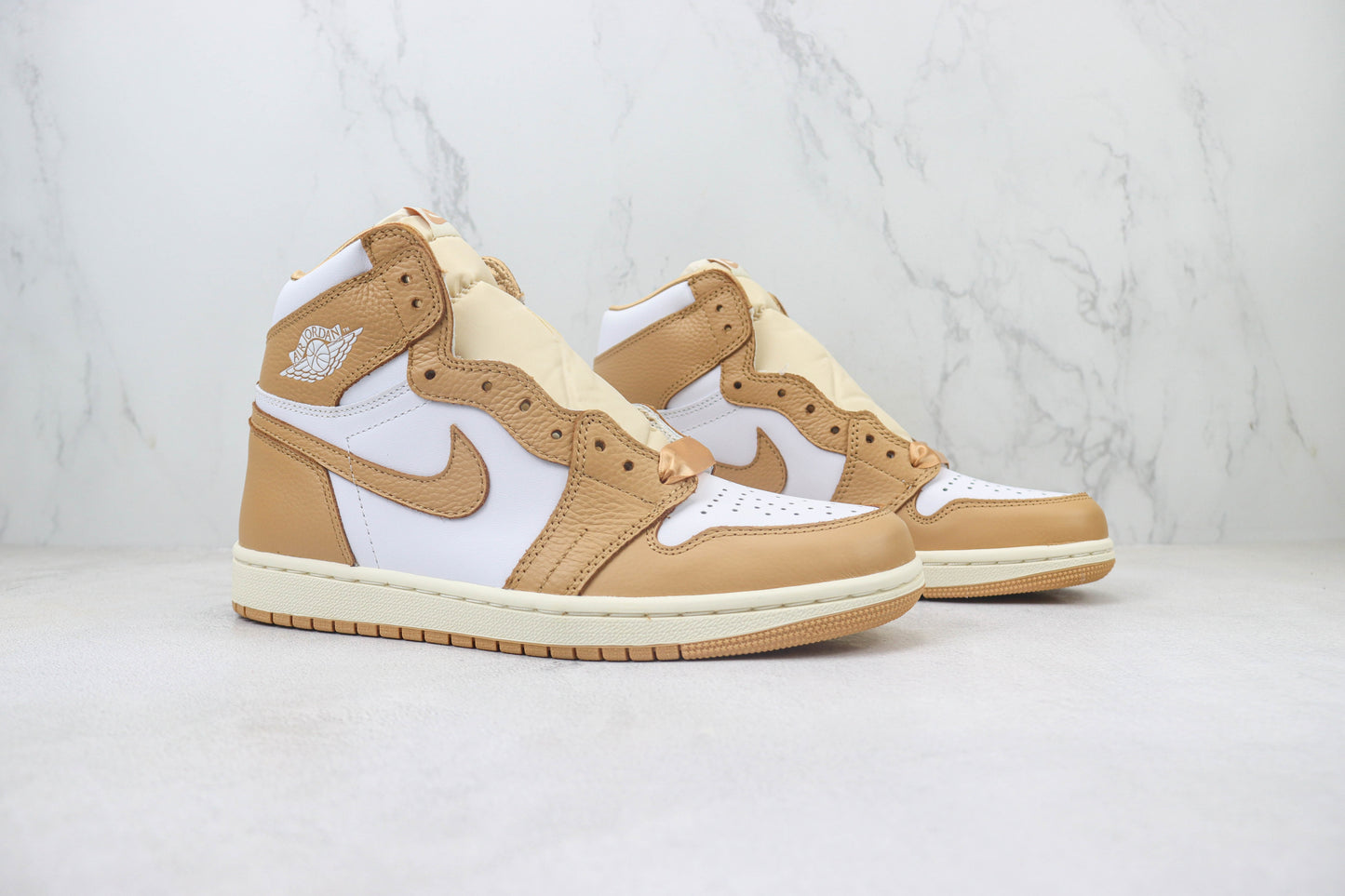 Air Jordan 1 High Mocha Brown