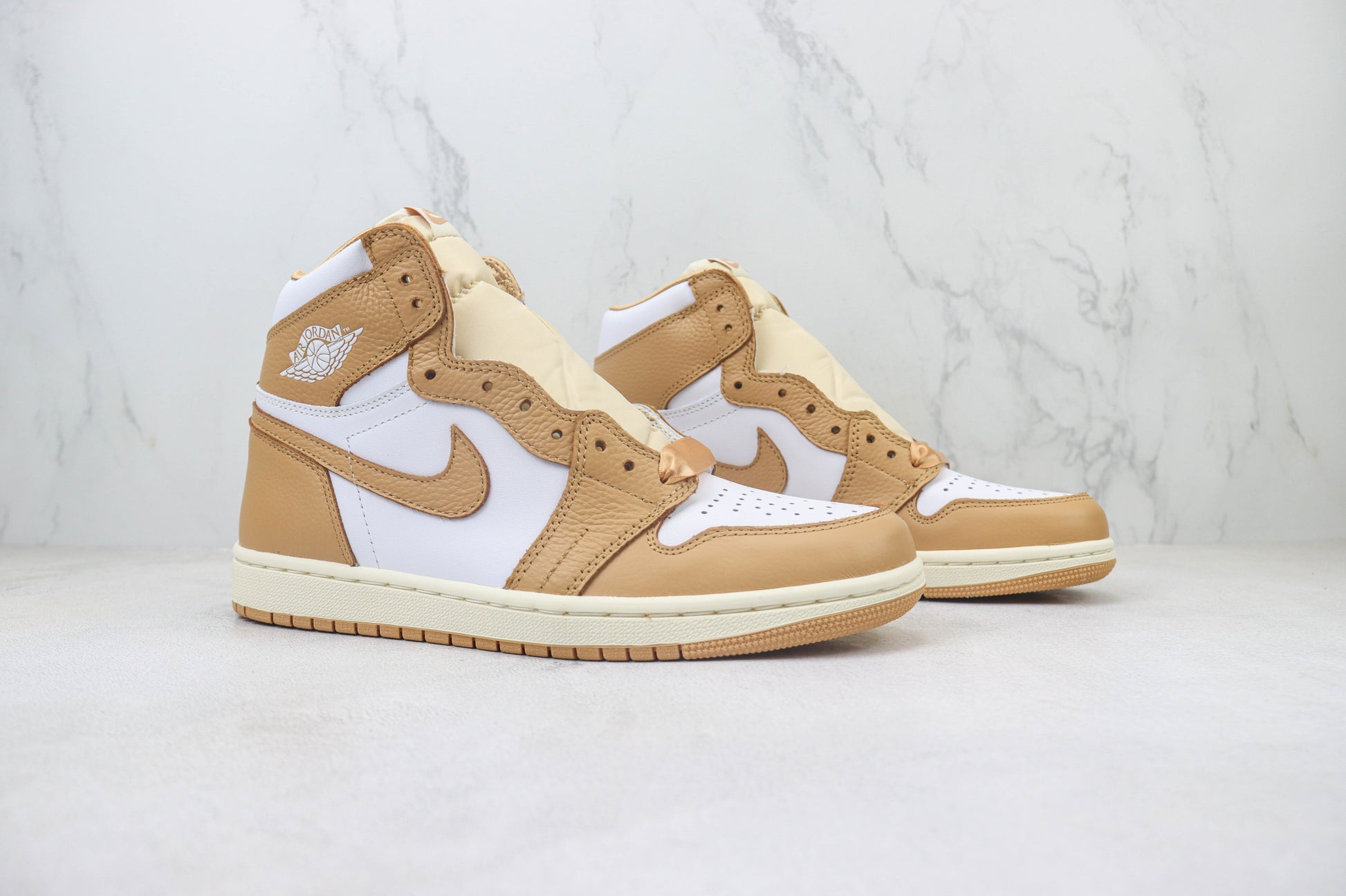 Air Jordan 1 High Mocha Brown