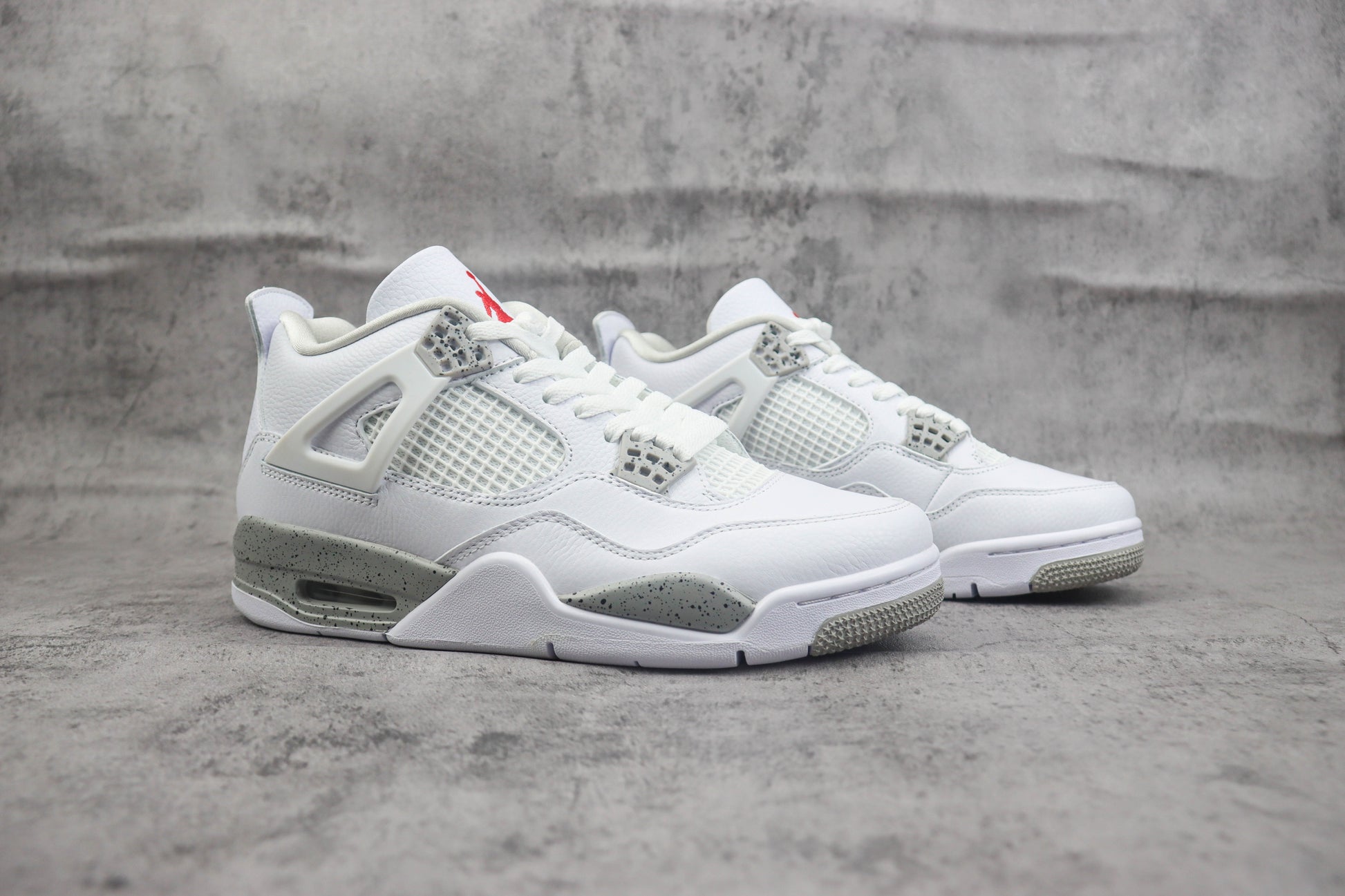 Air Jordan 4 White Cement