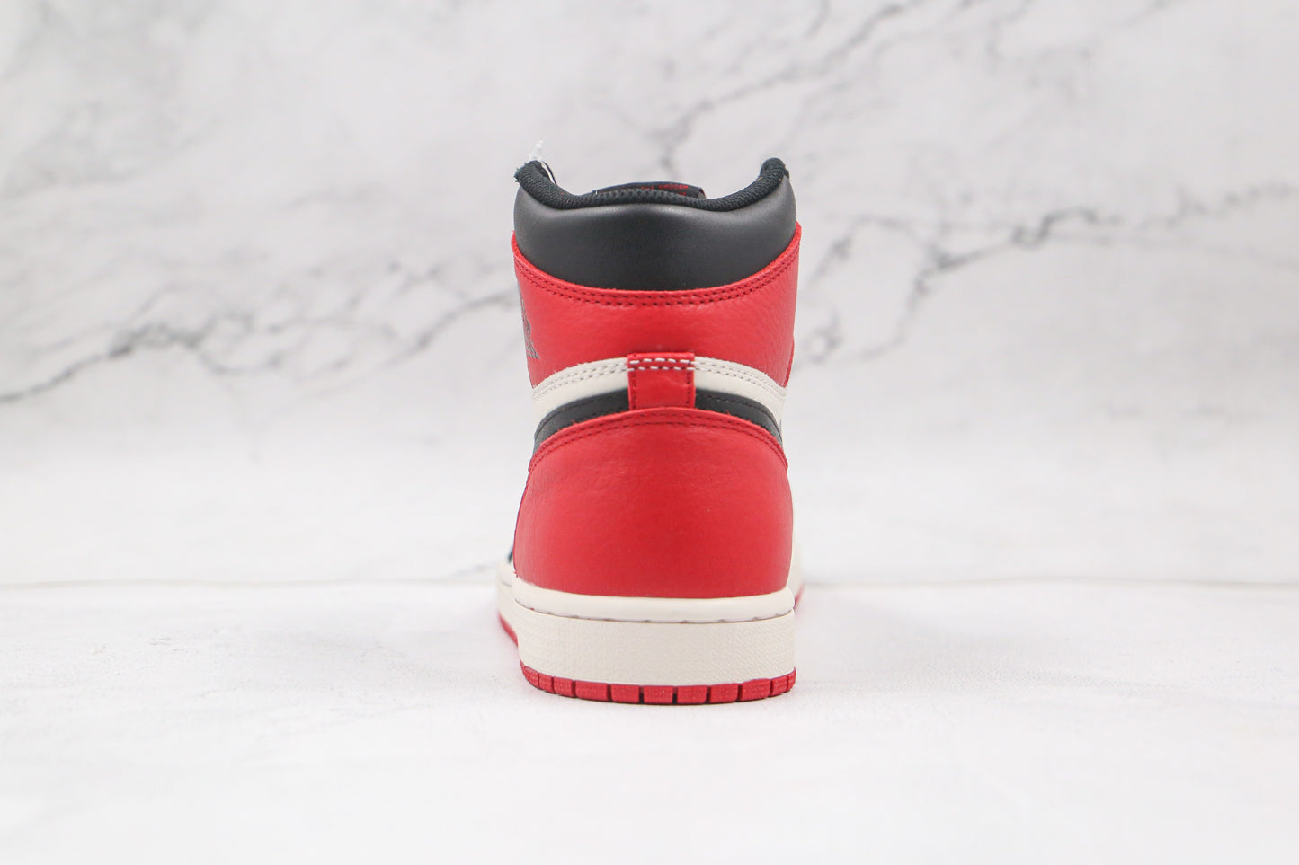 Air Jordan 1 High Bred Toe
