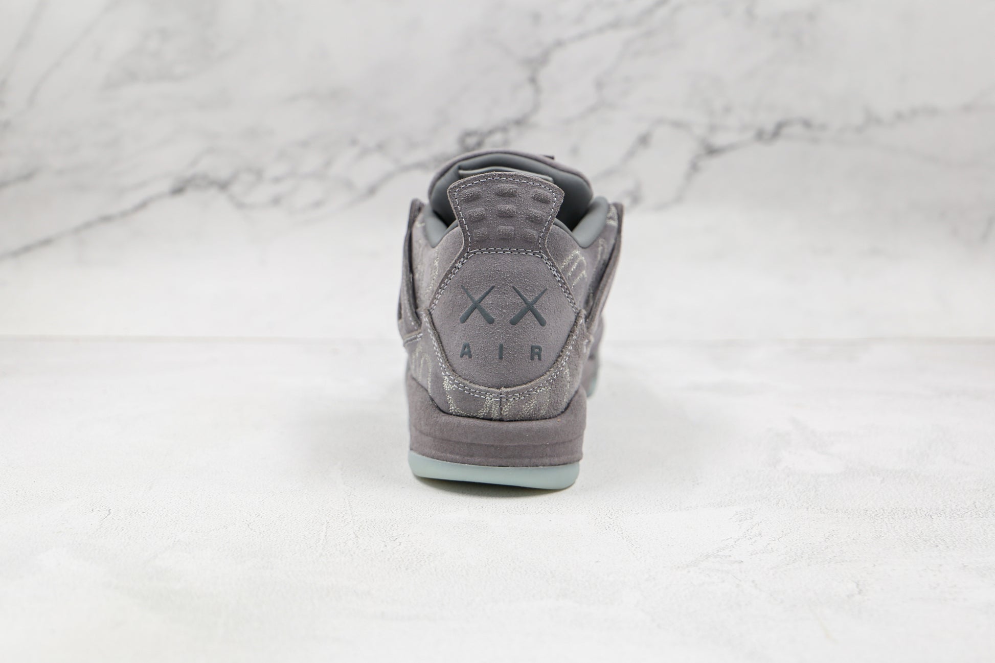 Air Jordan 4 KAWS Cool Grey