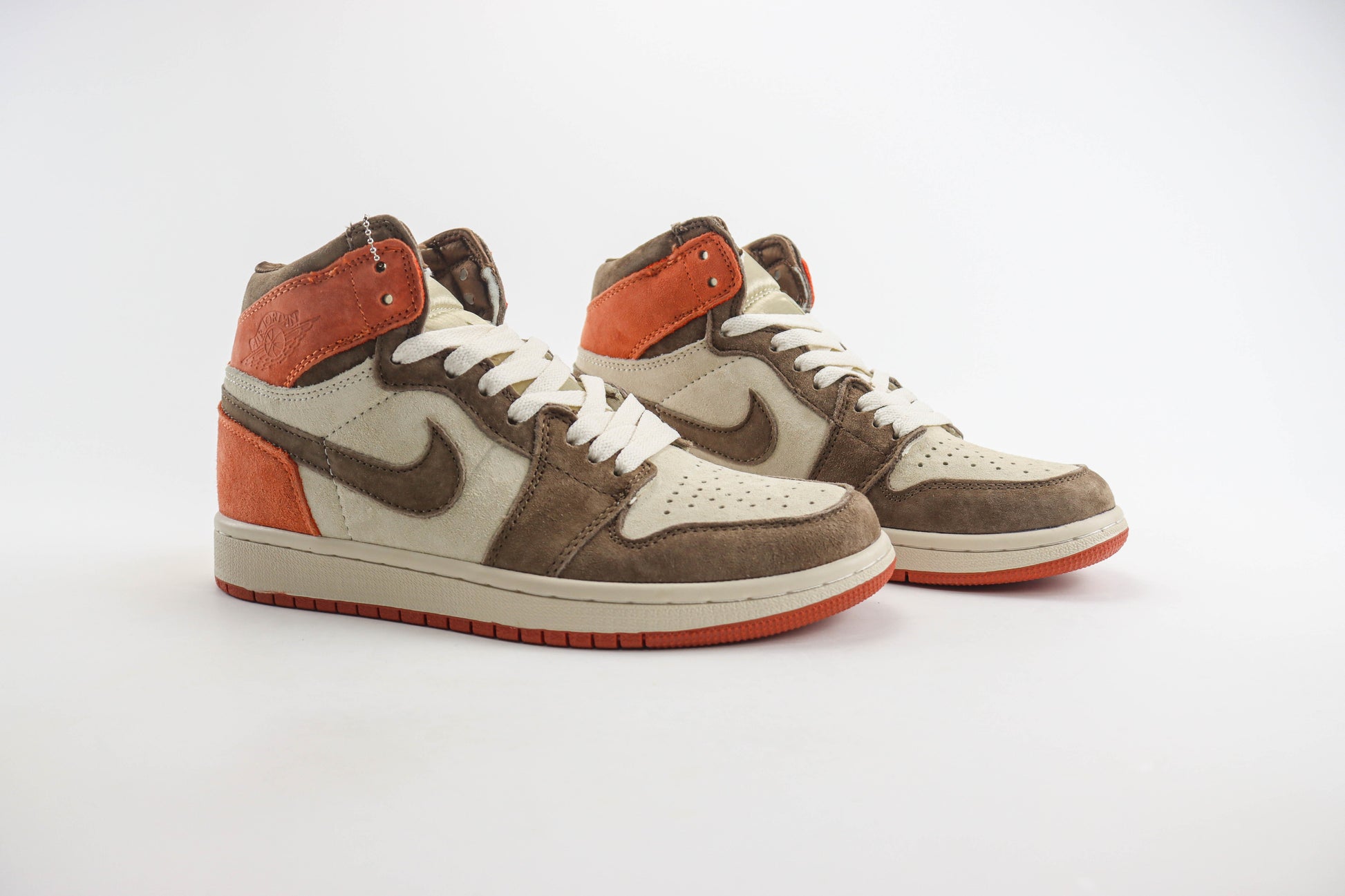 Air Jordan 1 High Autumn Suede