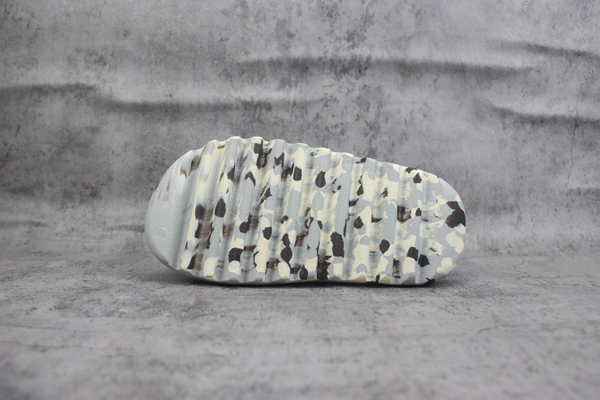 Adidas Yeezy Slide Salt Camo