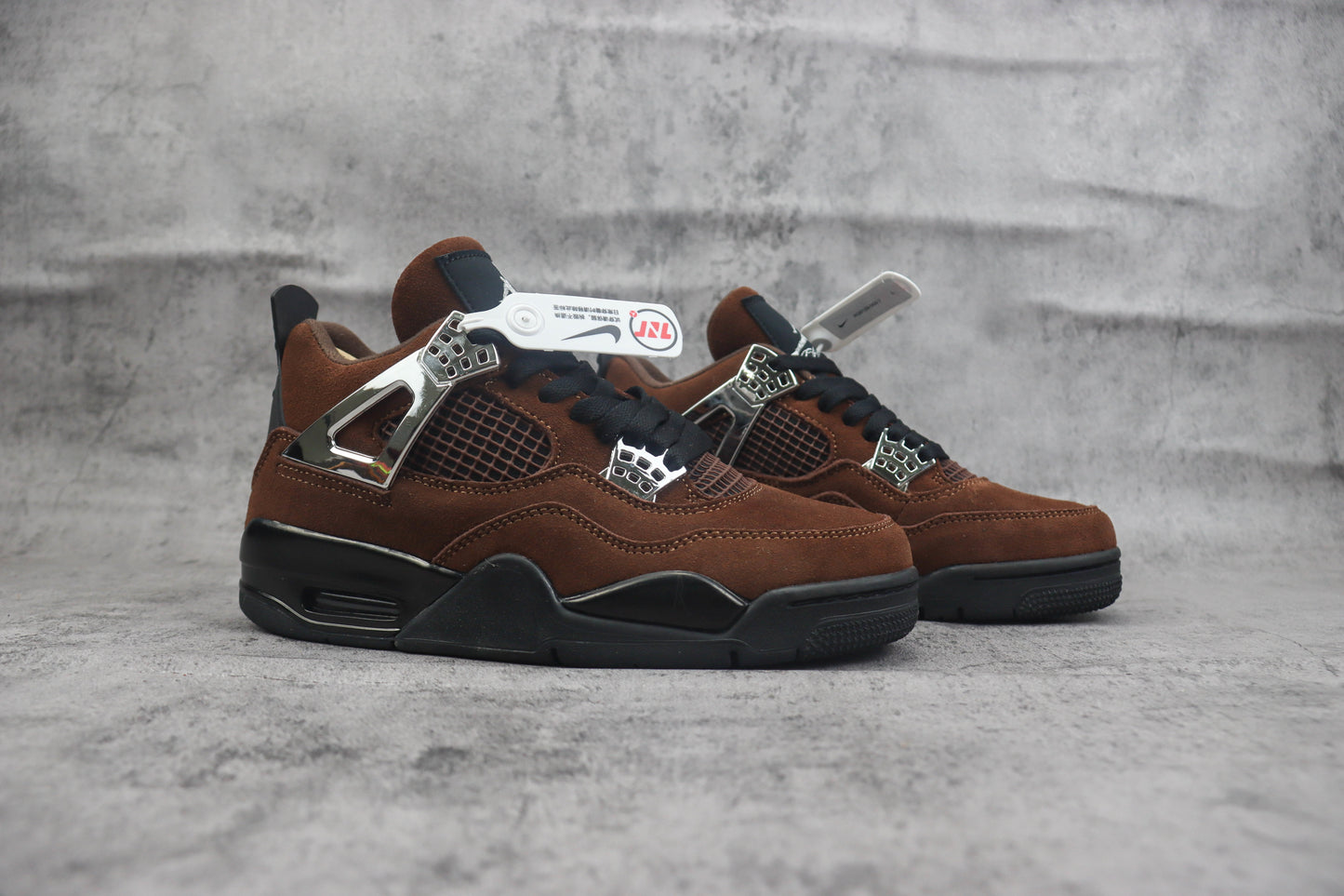 Air Jordan 4 Frozen Moments