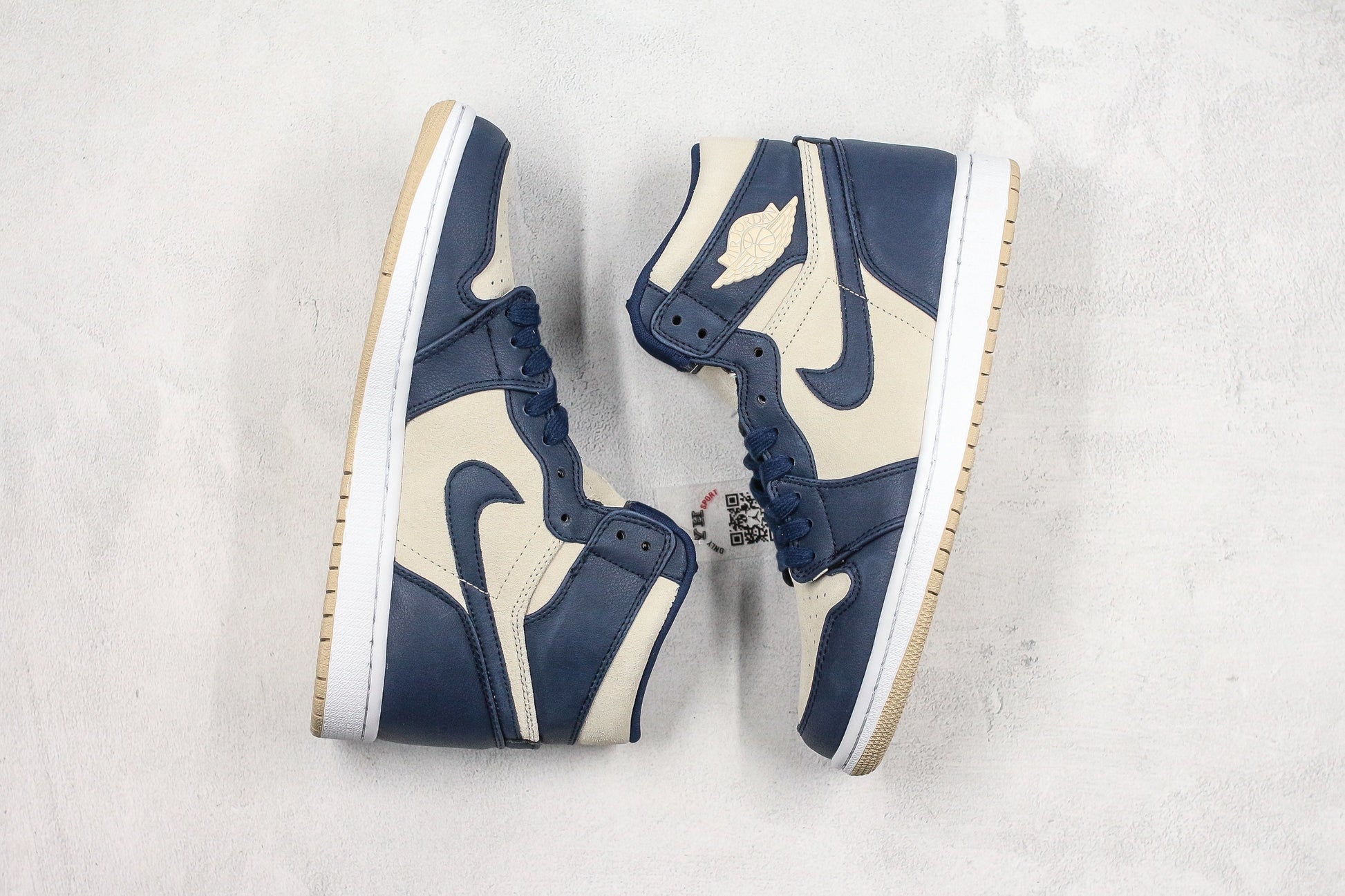 Air Jordan 1 High Vintage Navy Sail