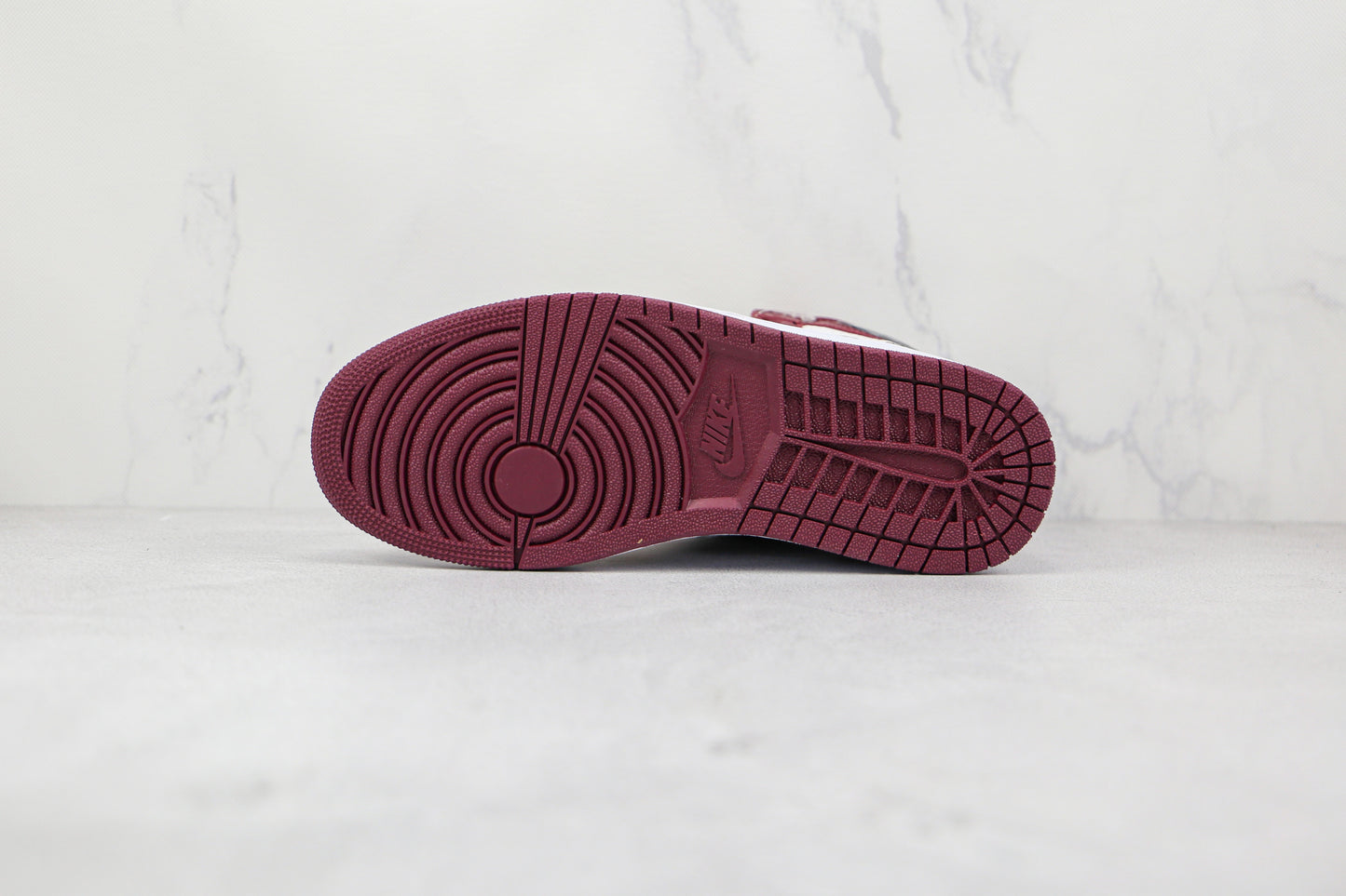 Air Jordan 1 High Bordeaux