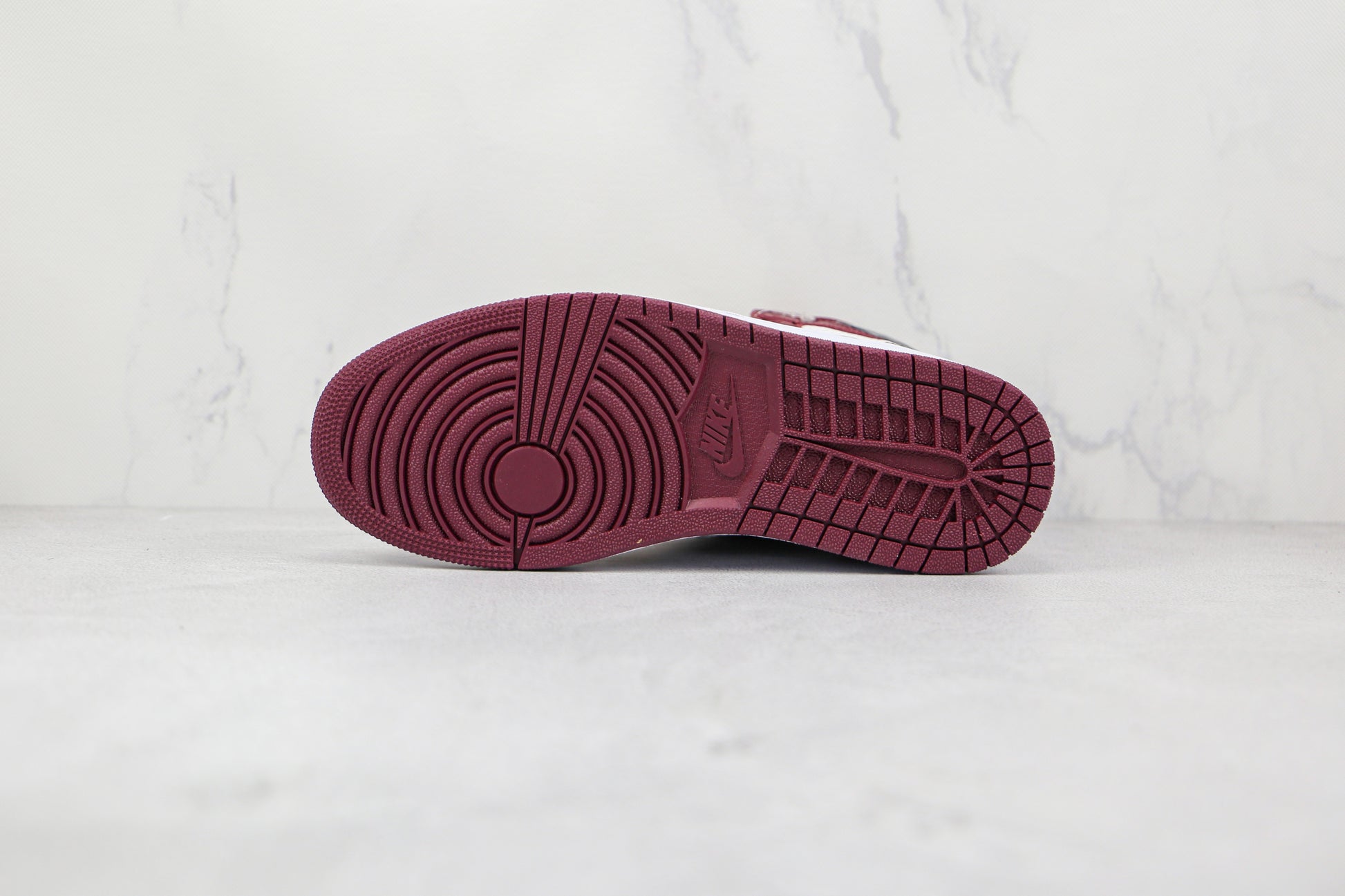Air Jordan 1 High Bordeaux