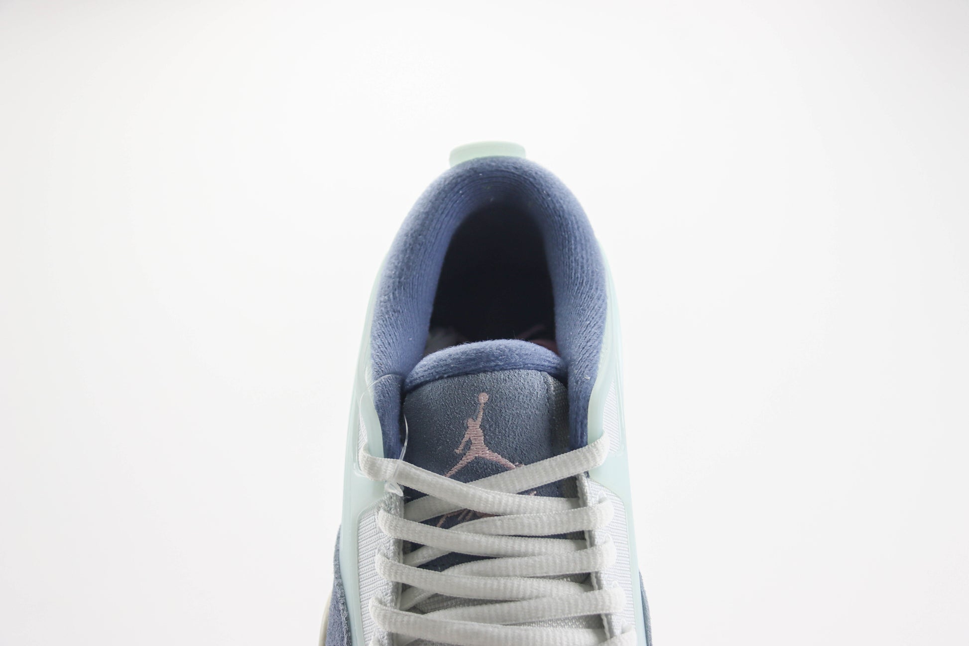Air Jordan 4 RM Ice Blue