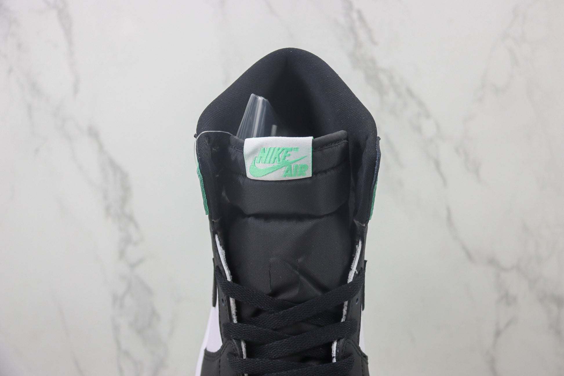 Air Jordan 1 High Black Blue