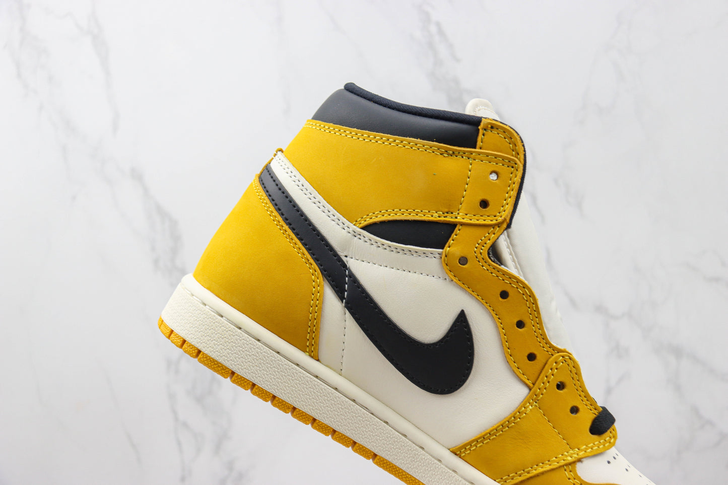 Air Jordan 1 High White Yellow