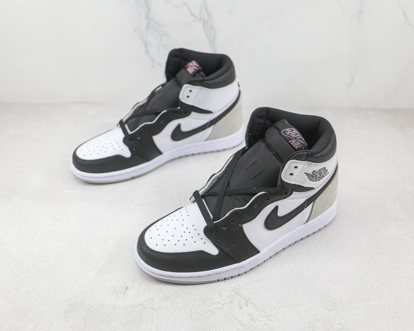 Air Jordan 1 High Black White Silver Heel