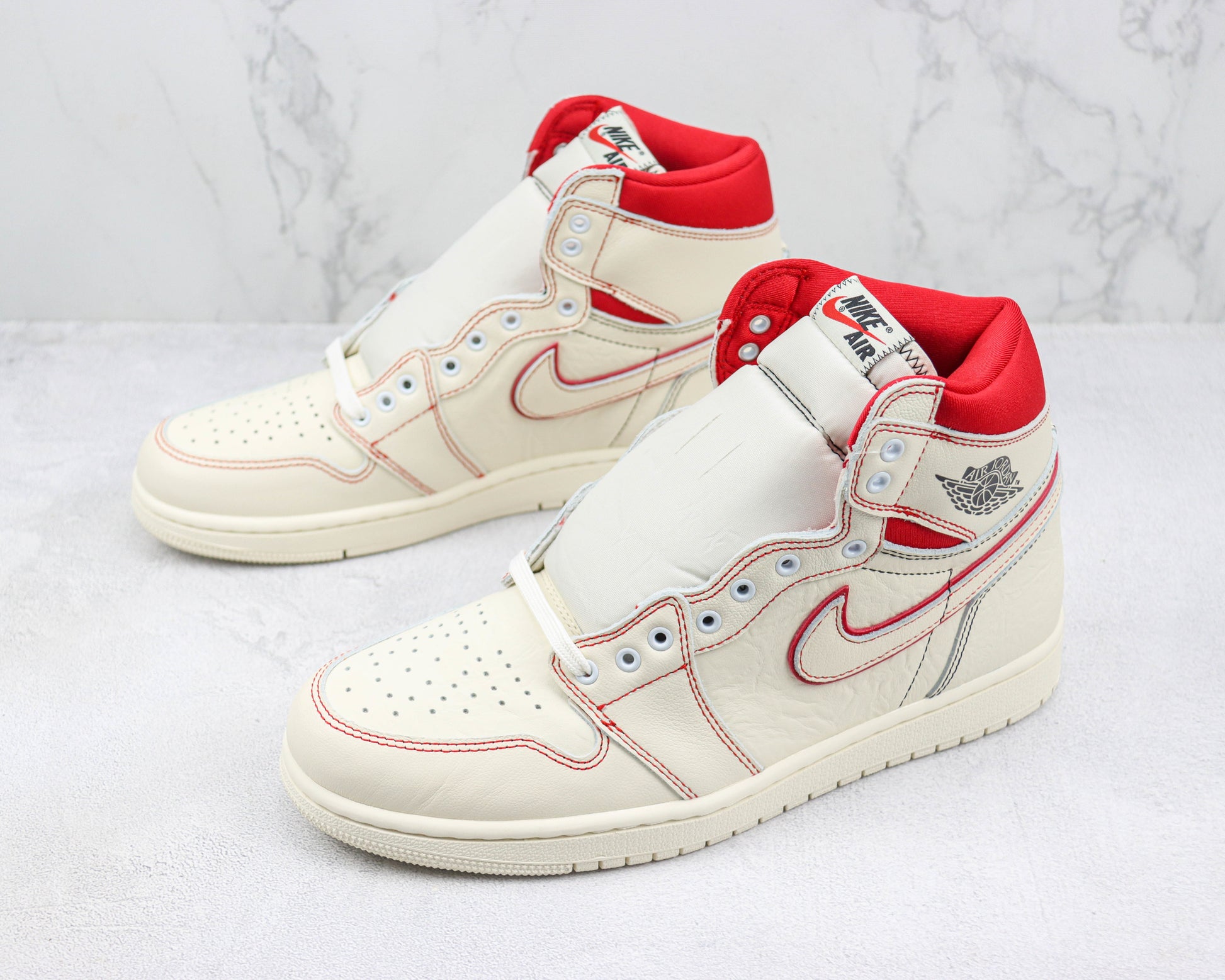 Air Jordan 1 High Hare