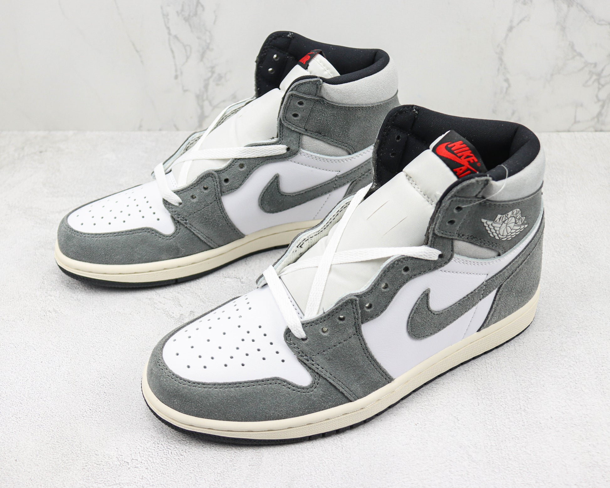 Air Jordan 1 High Washed Black