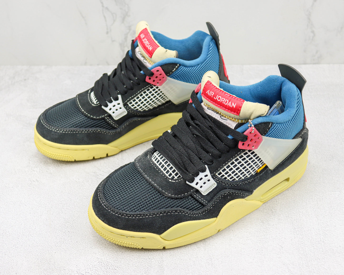 Air Jordan 4 Union Off Noir