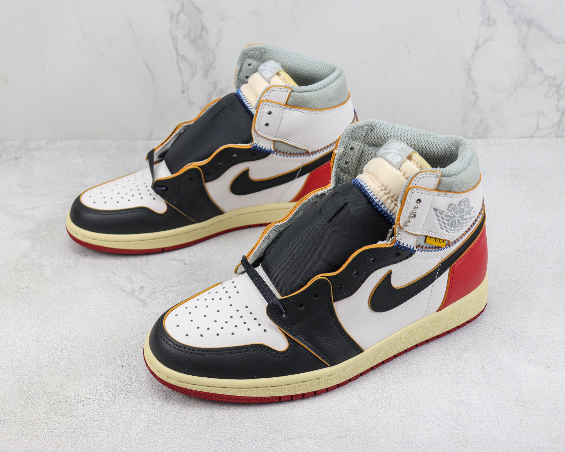 Air Jordan 1 High Union Black Toe