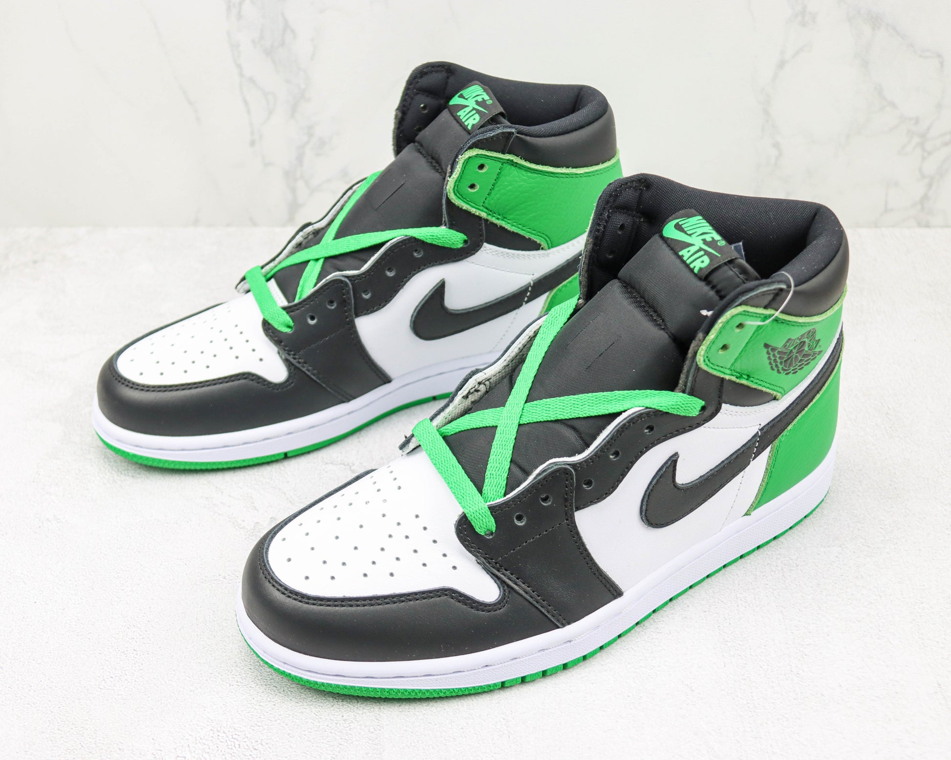 Air Jordan 1 High Lucky Green