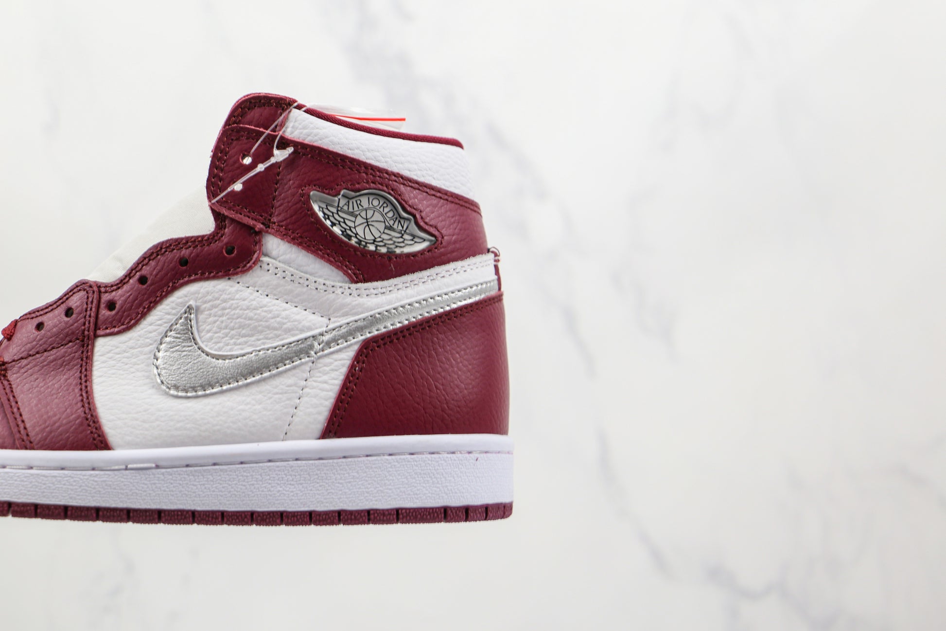 Air Jordan 1 High Bordeaux