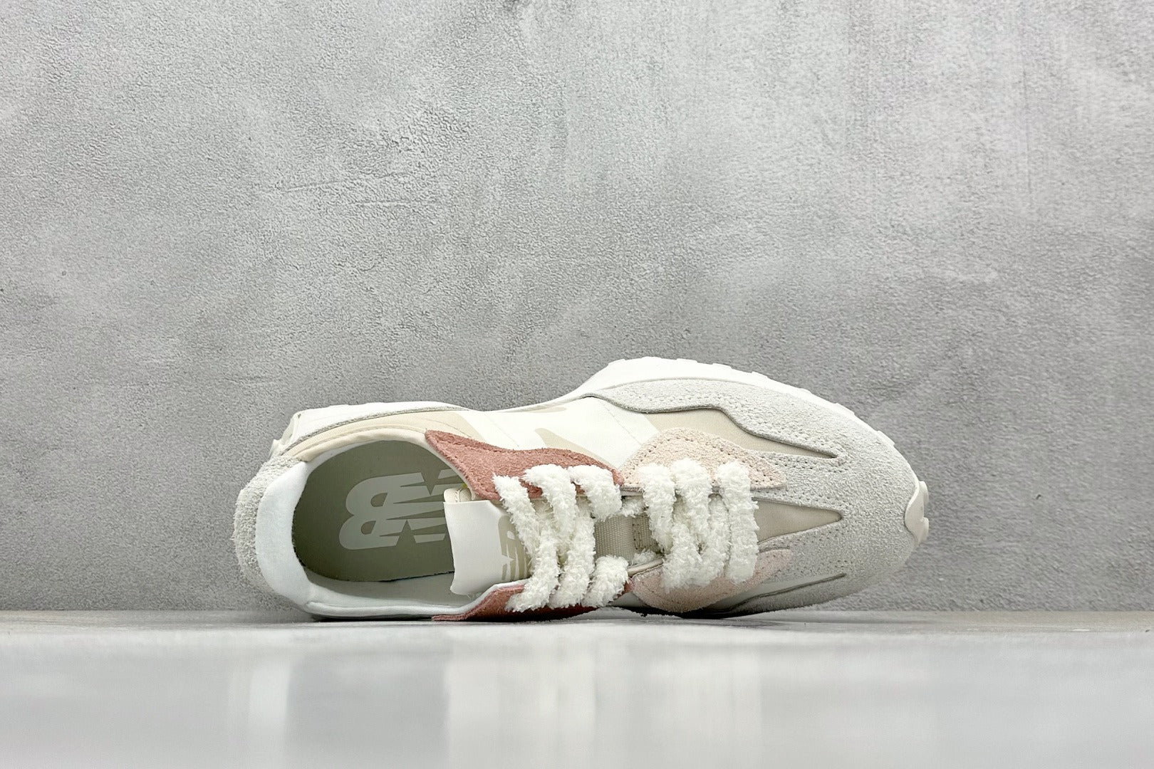 New Balance 327 Silver Grey U327WTL