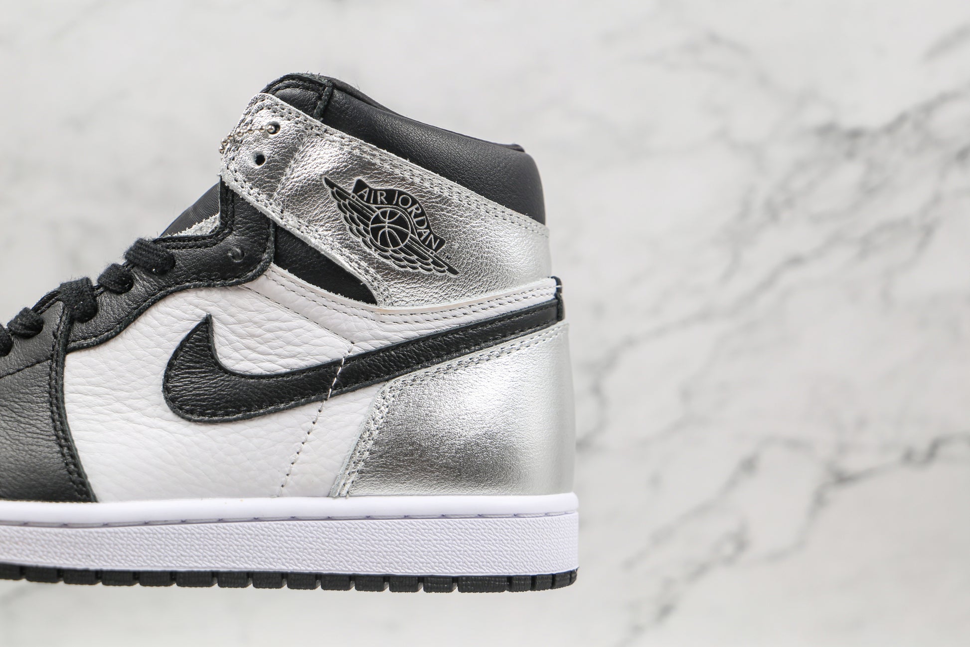 Air Jordan 1 High Black Silver