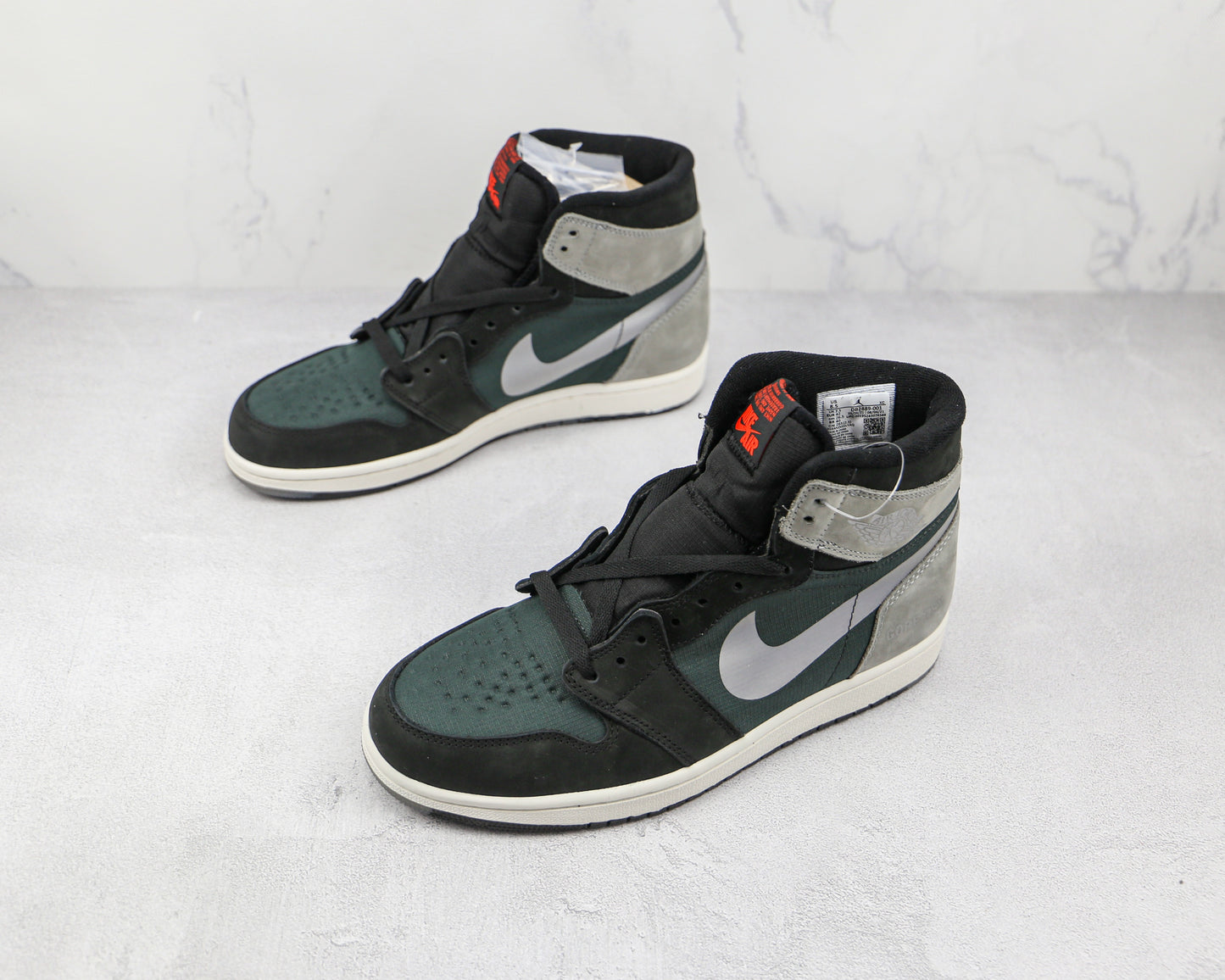 Air Jordan 1 High Black Green Grey
